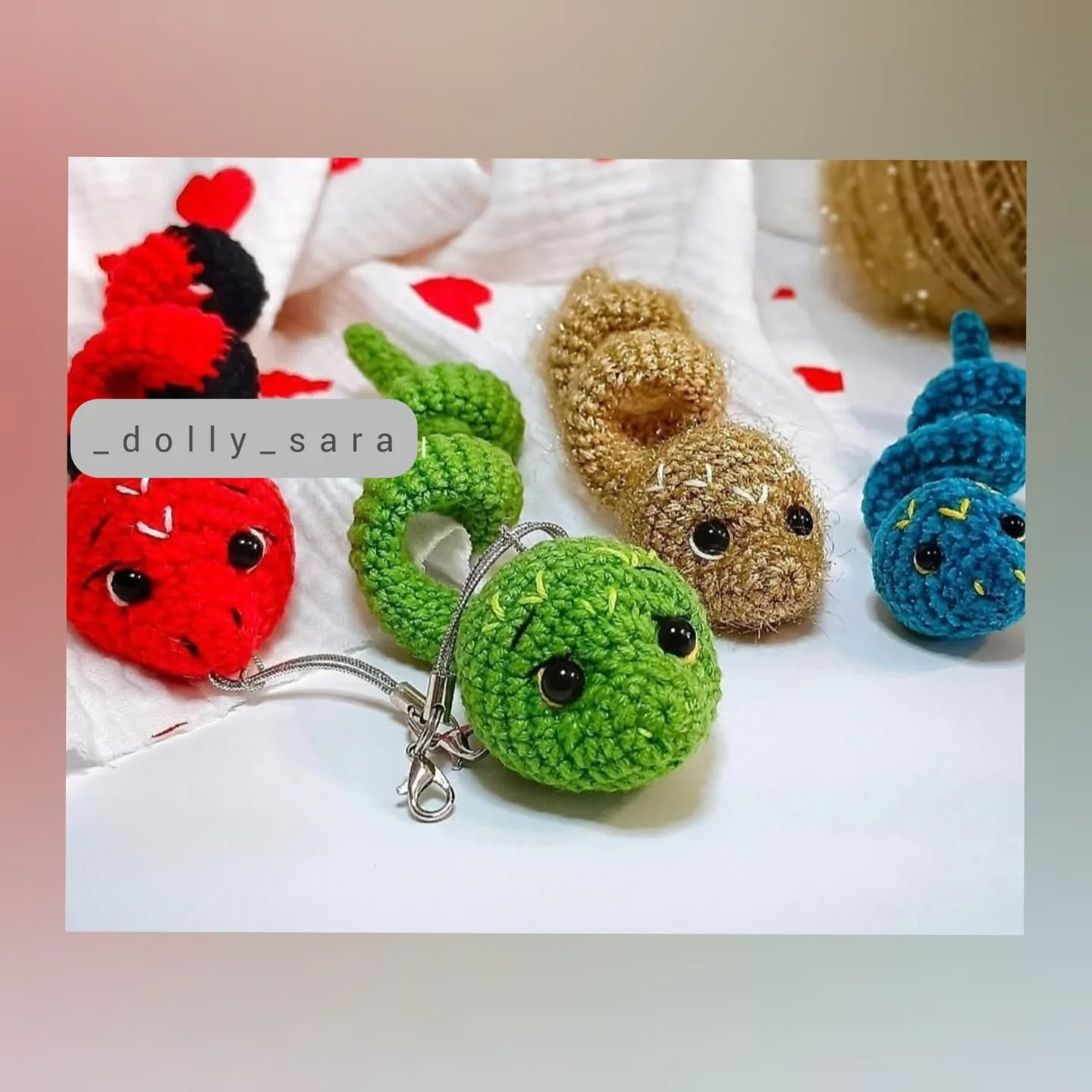 آموزش بافت عروسک مار رنگارنگ با móc len