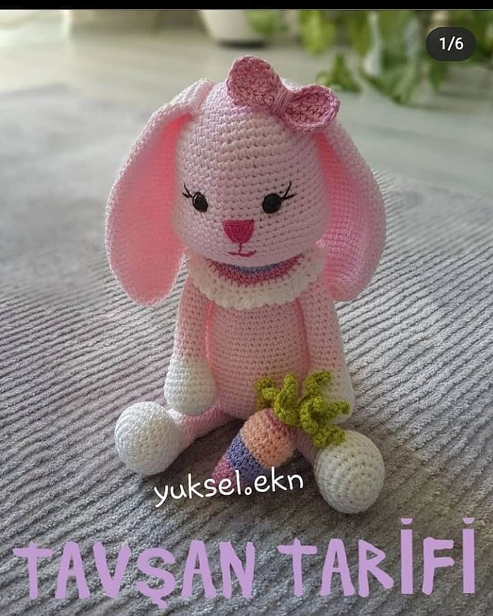 Amigurumi Tavşan ve Havuç: Sevimli Tığ İşi Oyuncak Modeli