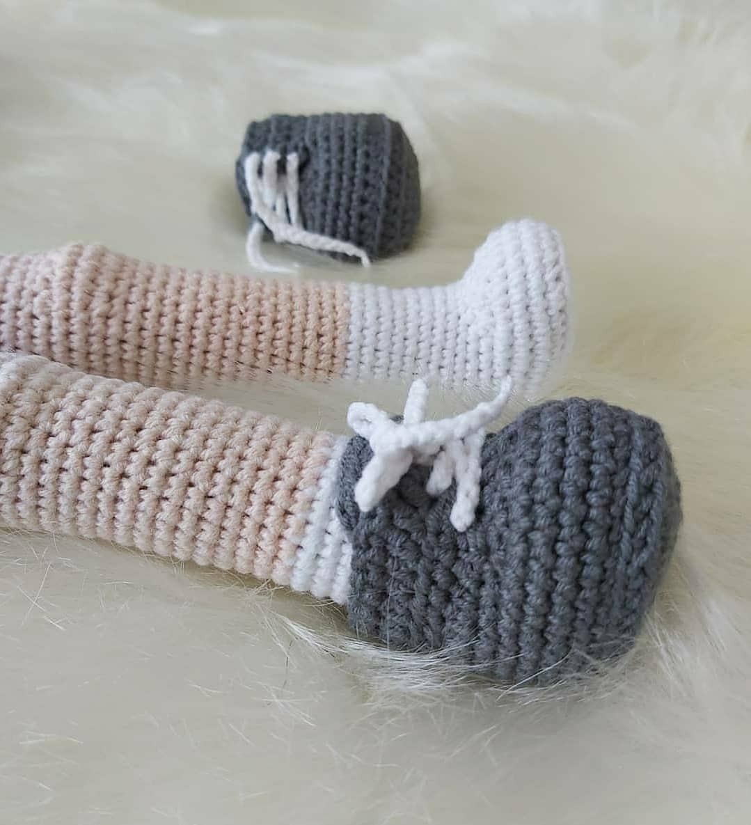 Ceren Bebek Tarifi: Sevimli ve Şık Amigurumi Modeli