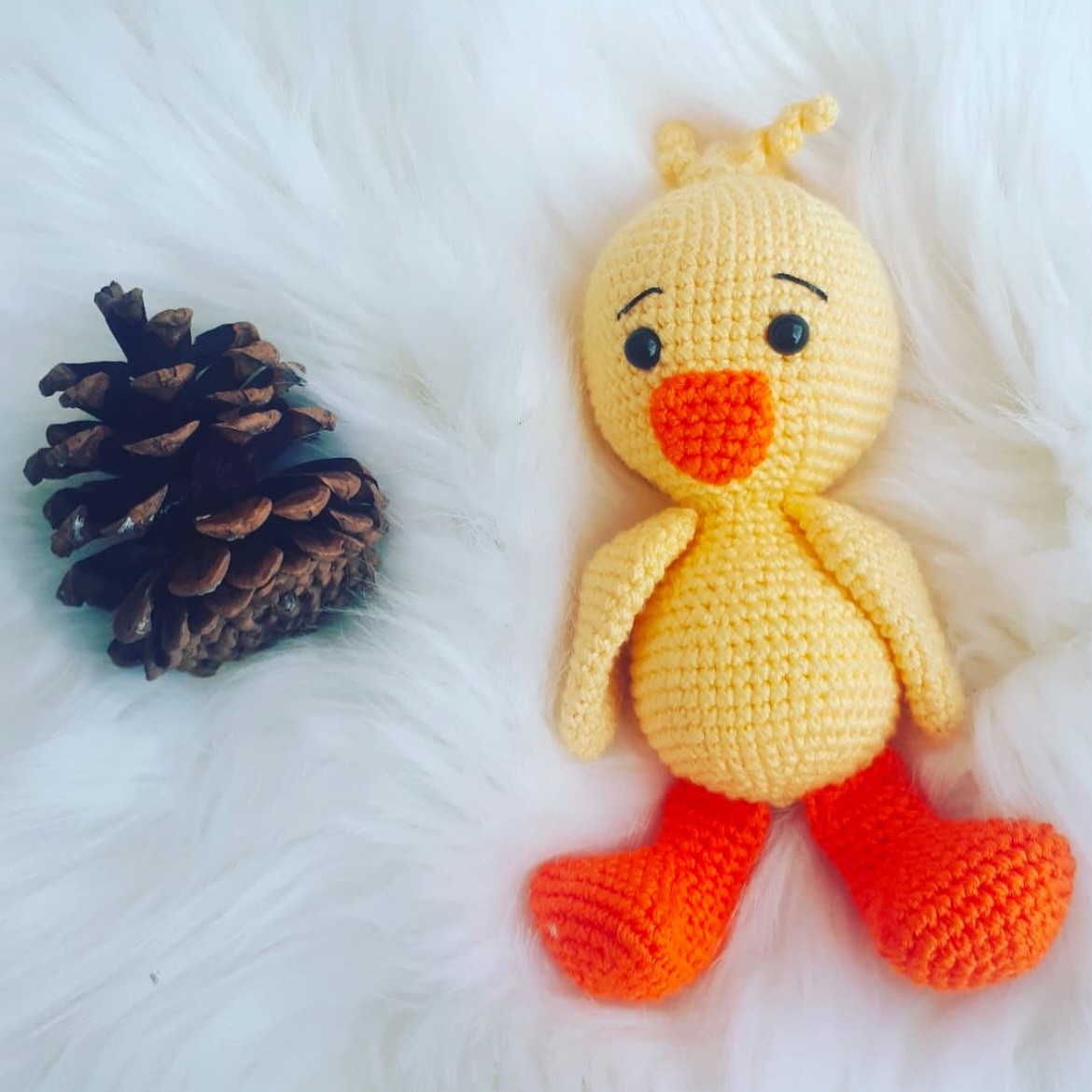 Civciv Lila Örgü Modeli: Ücretsiz Desen ile Sevimli Amigurumi