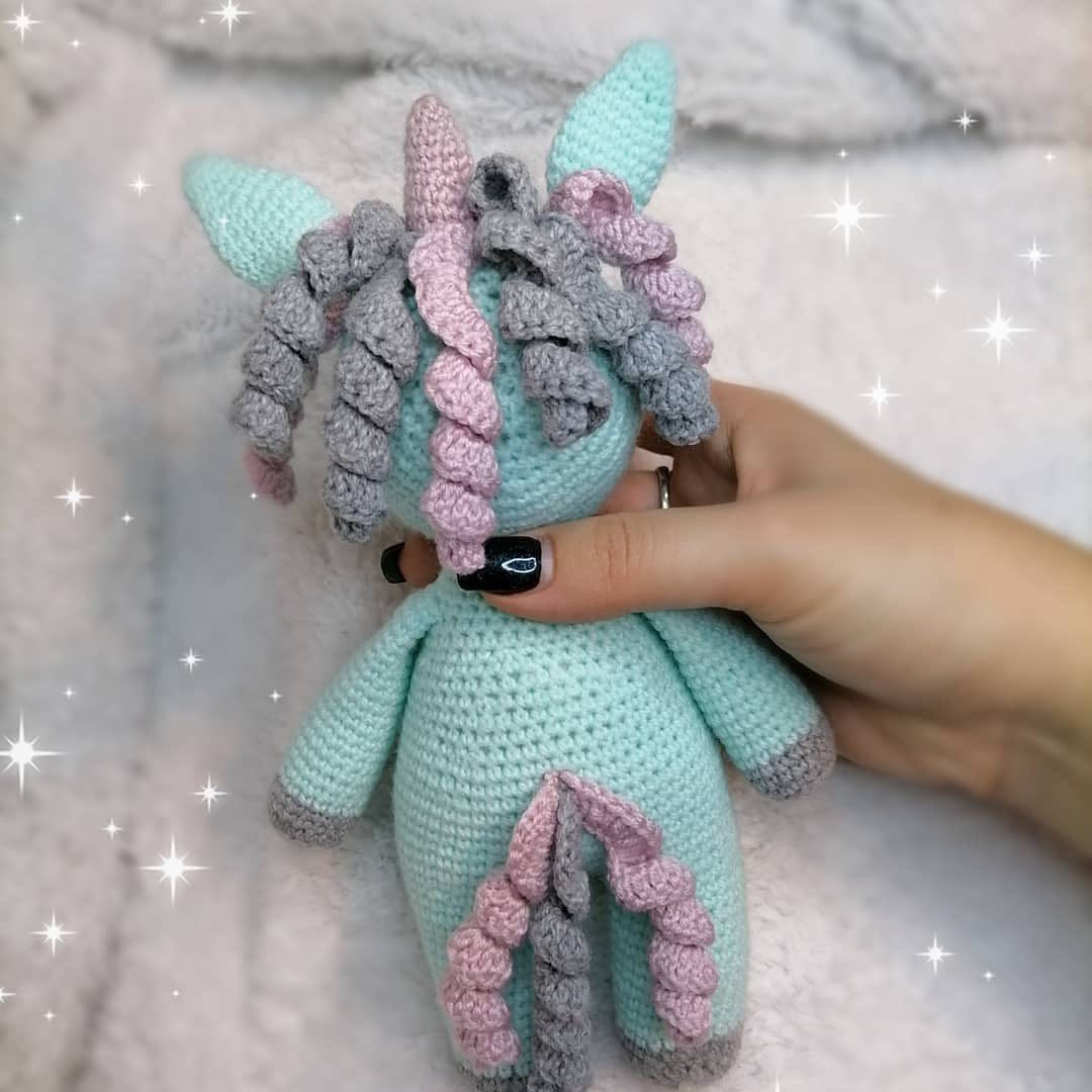 Единорог Автор: @vikusivashok 💜🤍💜Ещё больше бесплатных описаний по хештегу #ami_единор