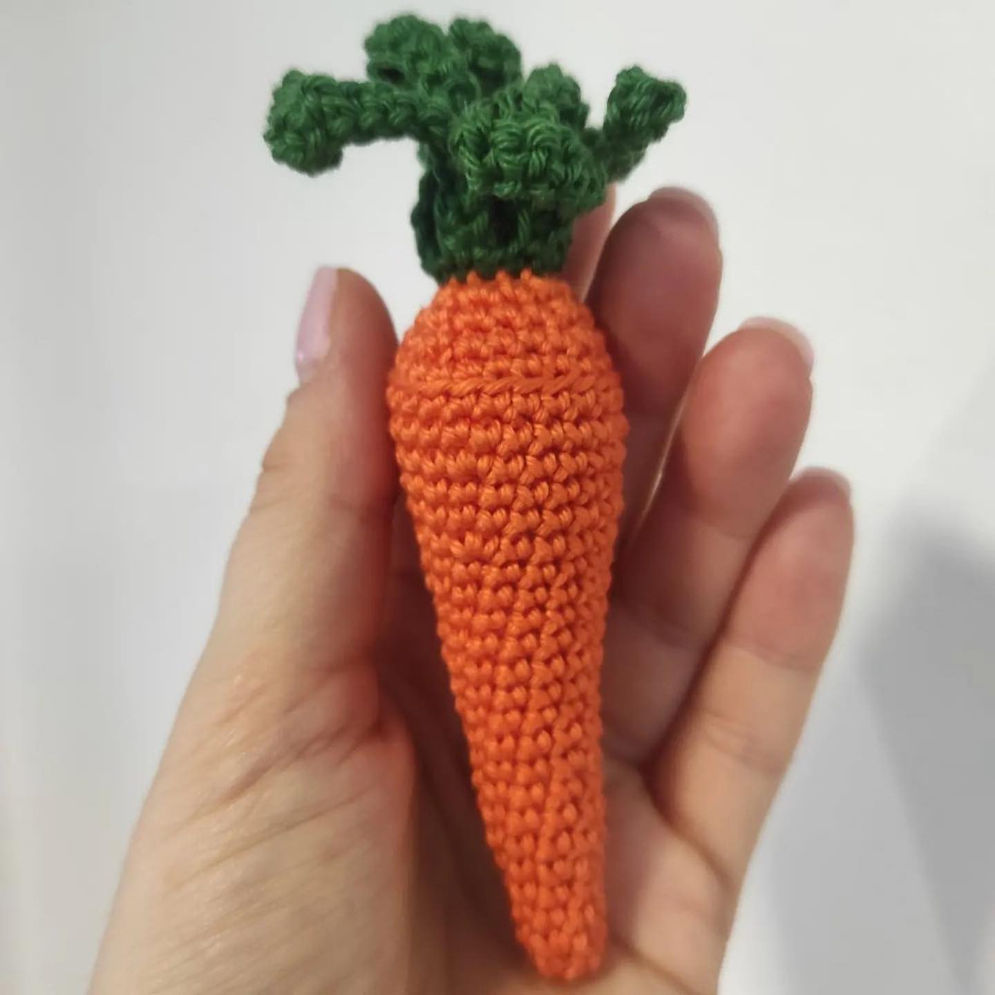 Free Crochet Pattern: Create Your Own Amigurumi Carrot