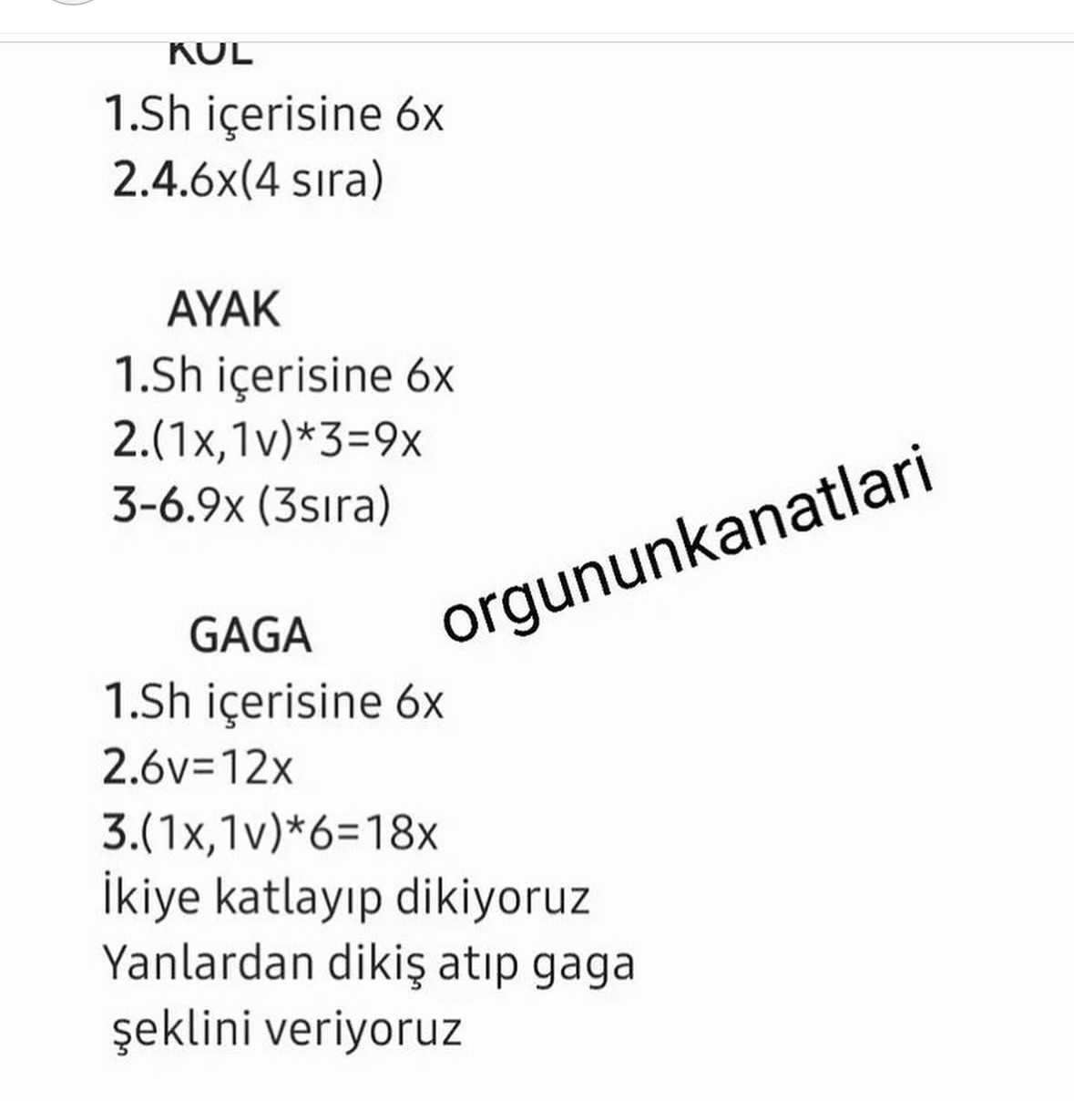 Ücretsiz Daisy ve Donald Duck Amigurumi Tarifi ile Sevimli Oyuncaklar Yapın