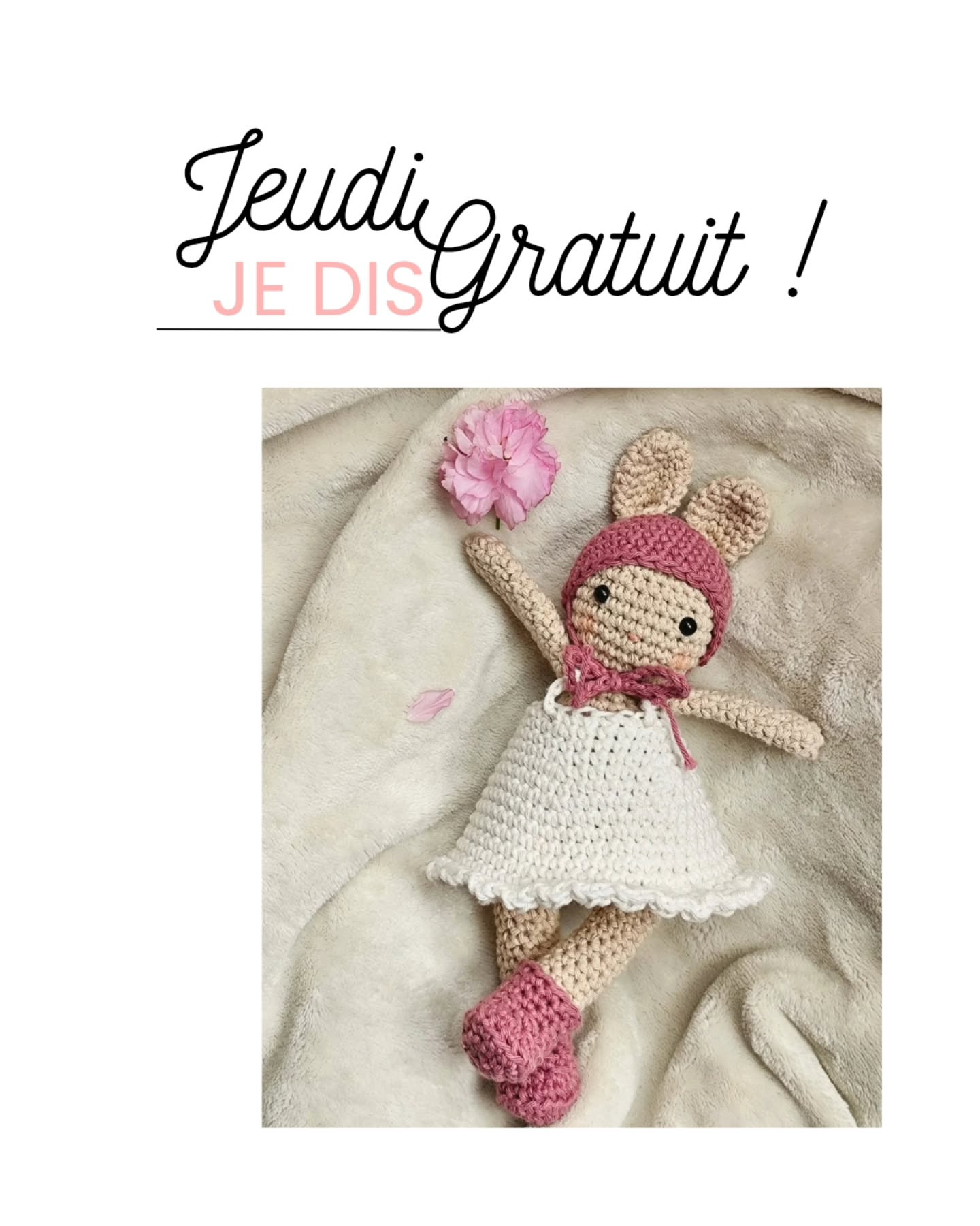 Adorable poupée crochet avec oreille de lapin rose gratuite