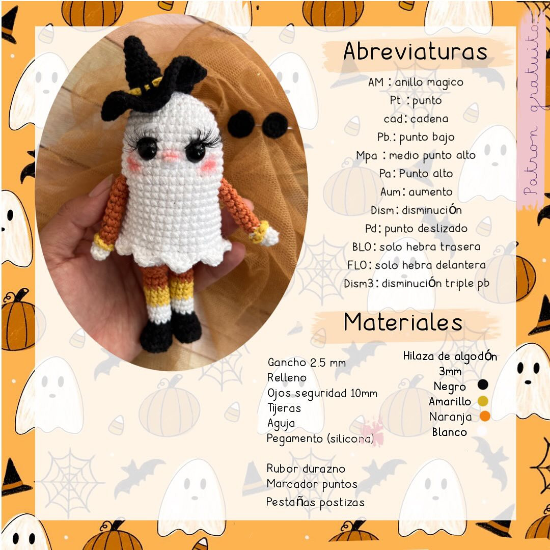 Amigurumi fantasmas de Halloween con sombrero y corona