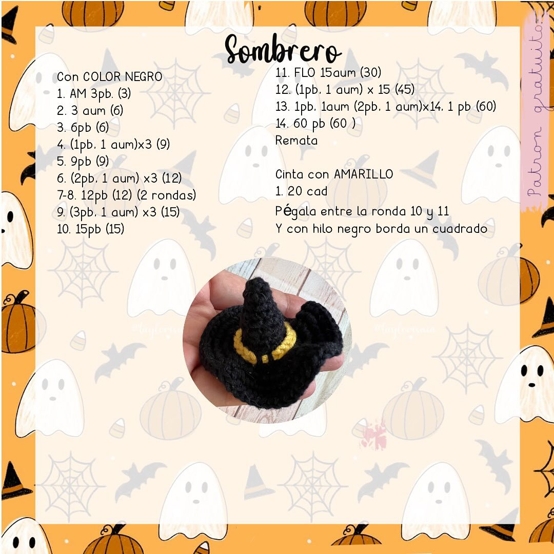 Amigurumi fantasmas de Halloween con sombrero y corona