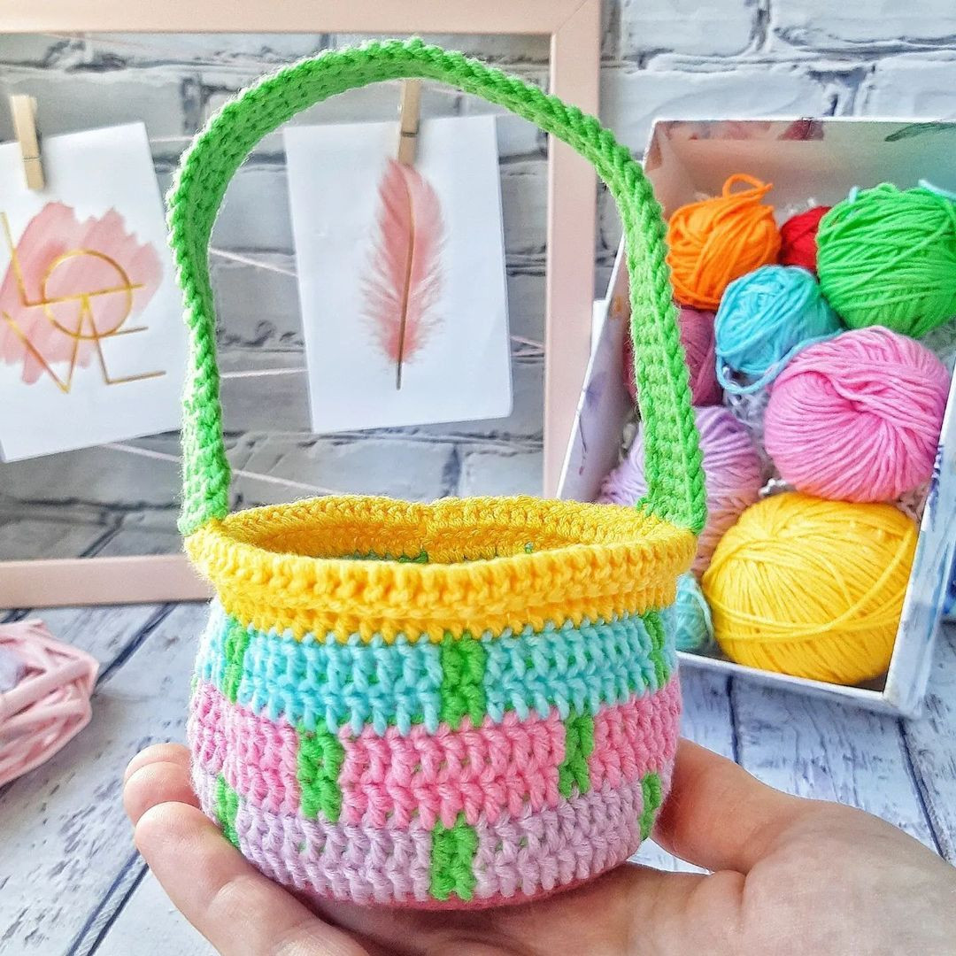 Colorful Crochet Basket Pattern for Easter Decorations