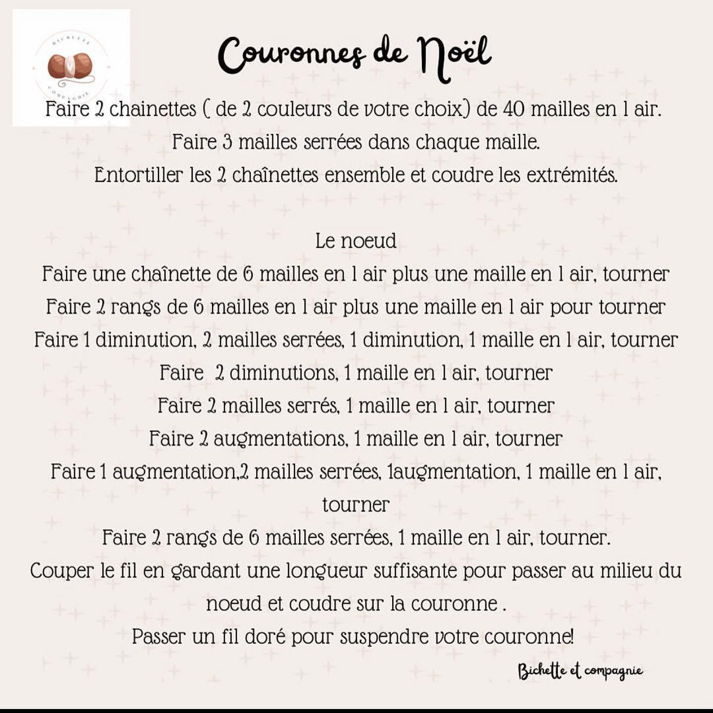 Couronnes de Noël crochetées avec des nœuds colorés