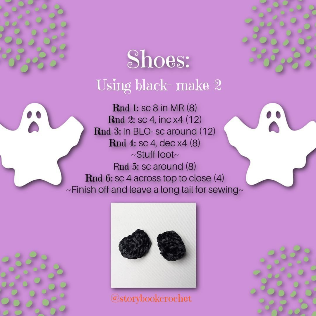 Crochet Little Boo Ghost with Pumpkin Pattern for Halloween Decor