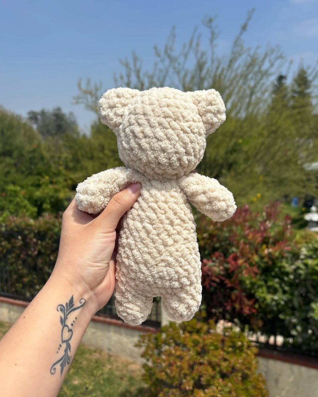 Crochet Teddy Bear Pattern for Beginners - Free and Easy