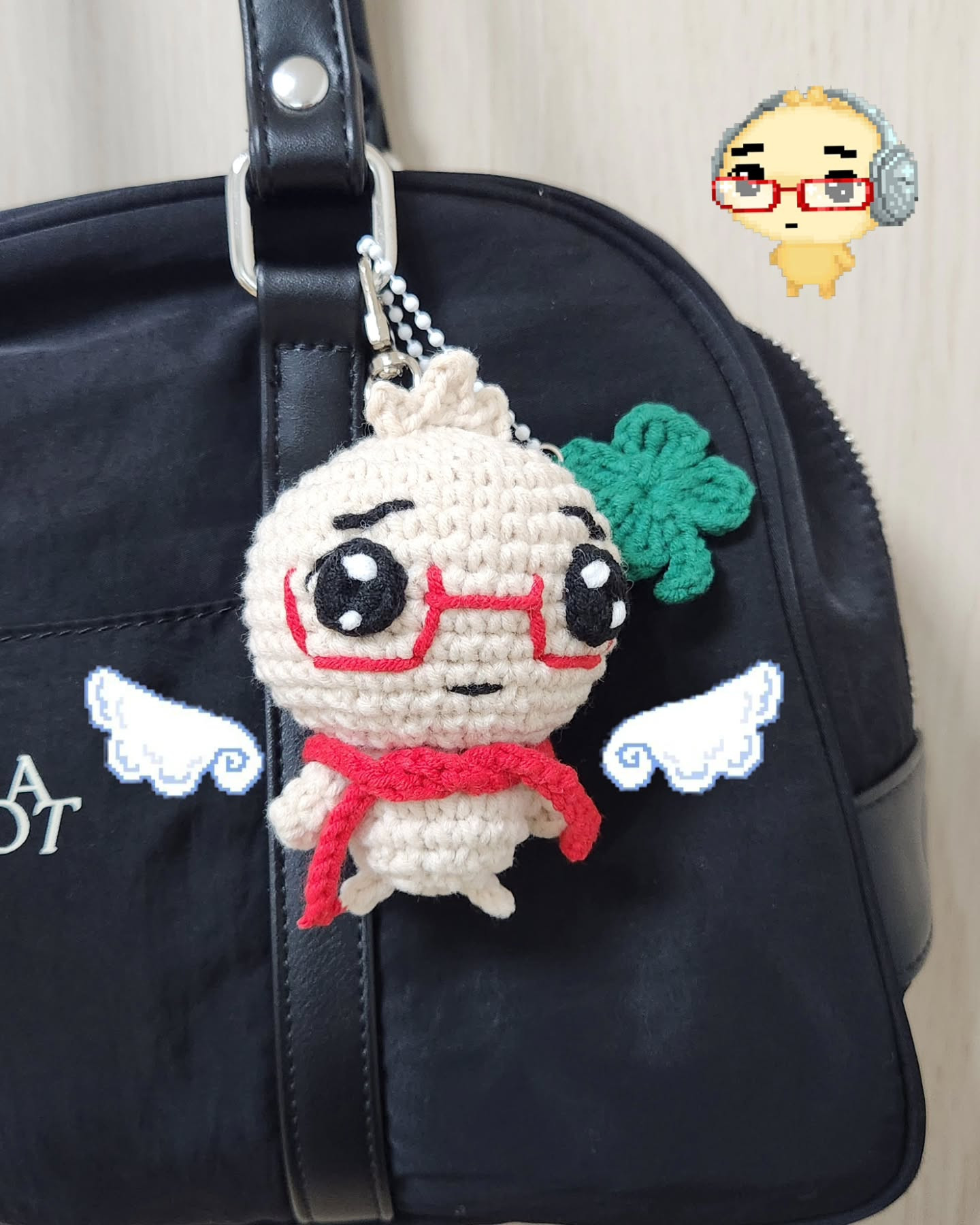 Cute Dumpling with Glasses Crochet Pattern Free Download