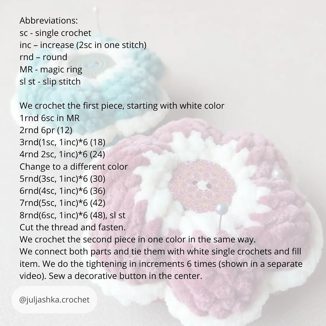 Free Crochet Pattern for Flower-Shaped Pin Cushion