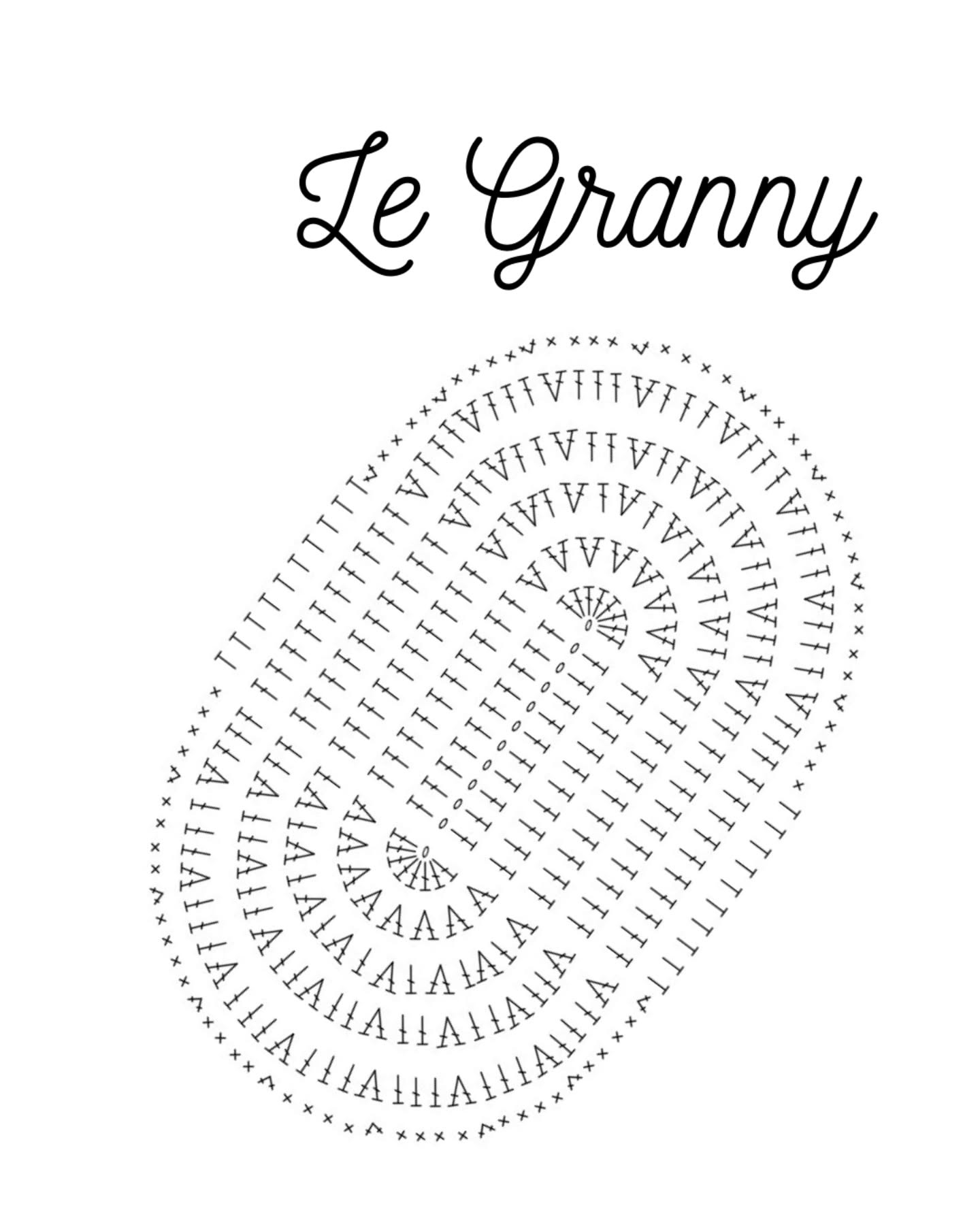 Jolie couverture en crochet avec des motifs floraux délicats