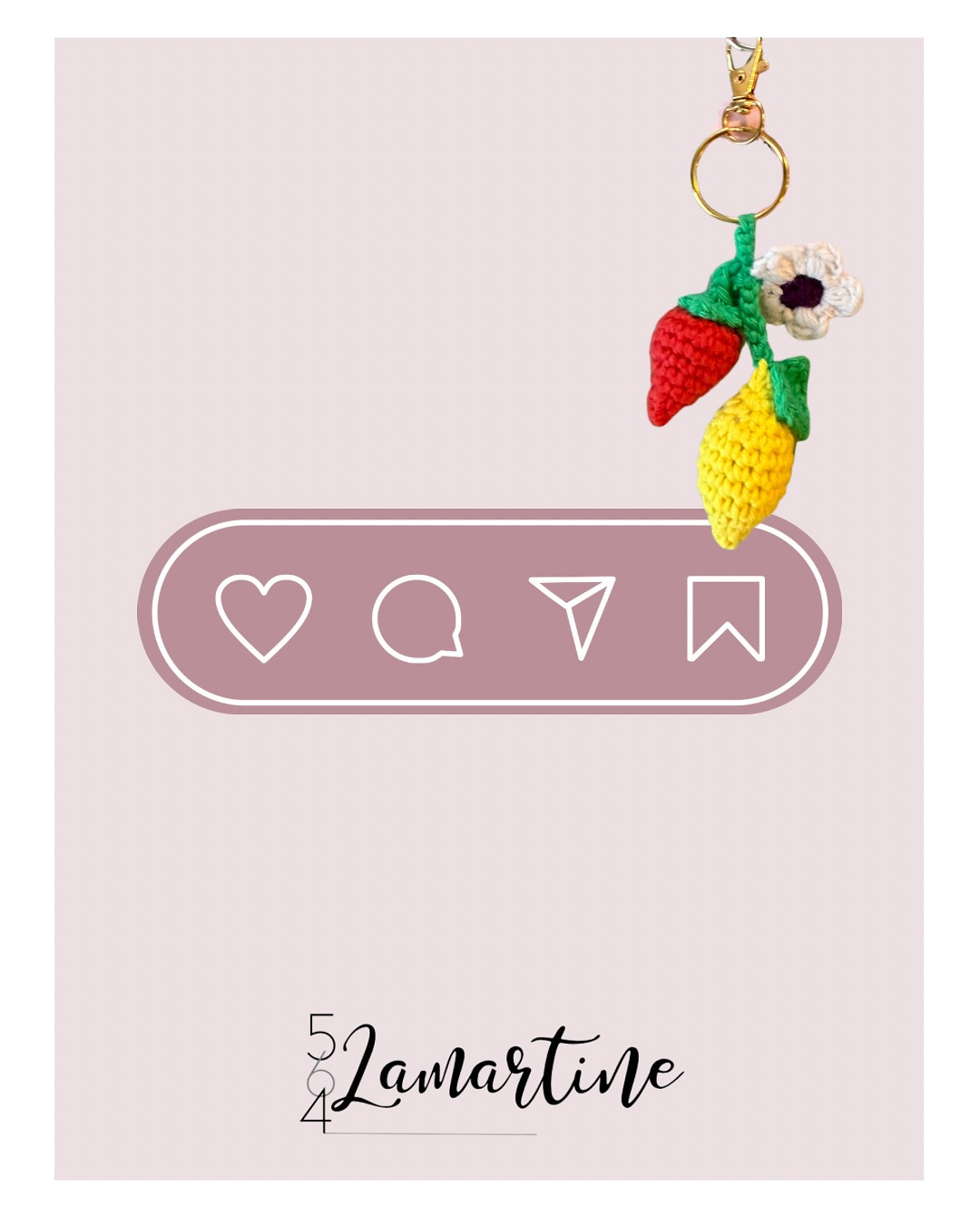 Porte-clés au crochet avec fleur et fruits colorés