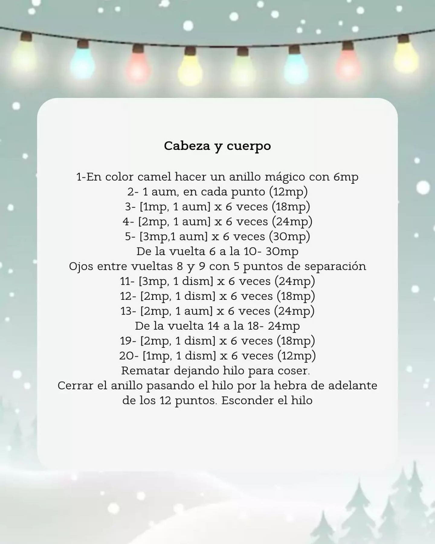 Reno navideño de crochet con bufanda roja encantadora