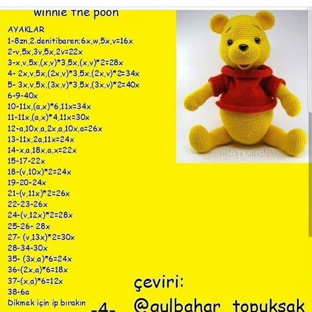 Вязаный милый медвежонок в красной кофте своими руками