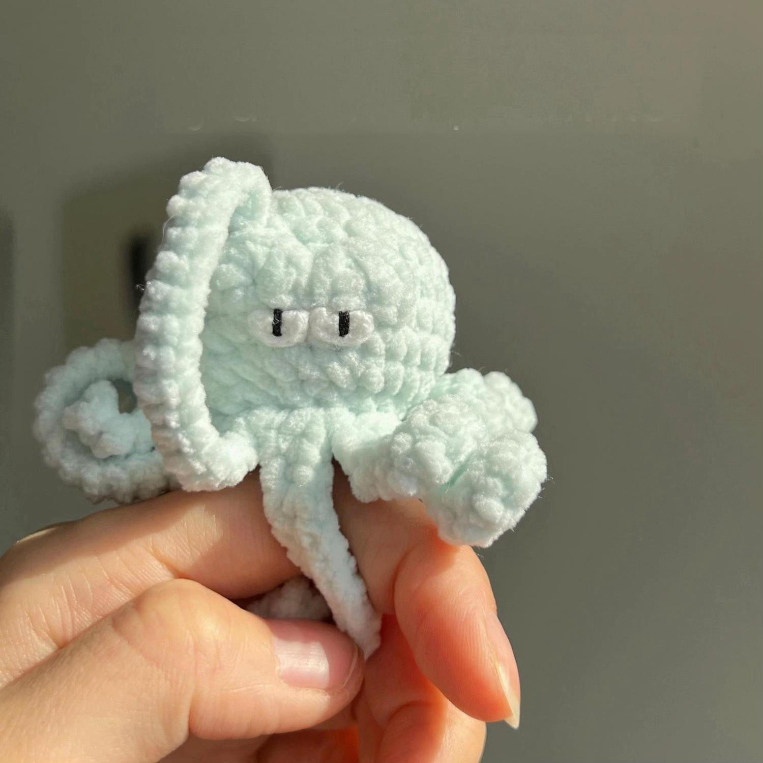 Bạch Tuột Vô Tri Cute.