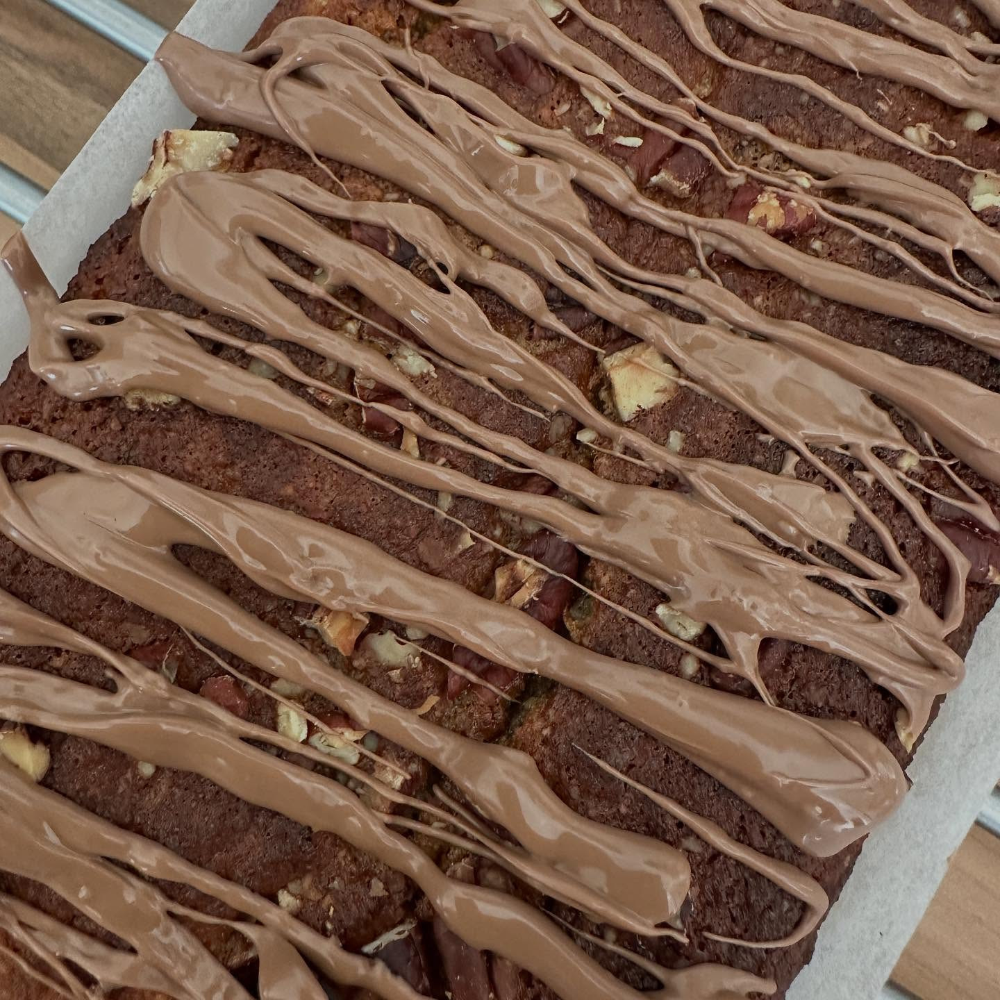 Bánh Mì Chuối Ngọt Ngào Không Bột, Phủ Hạt Giòn Rụm