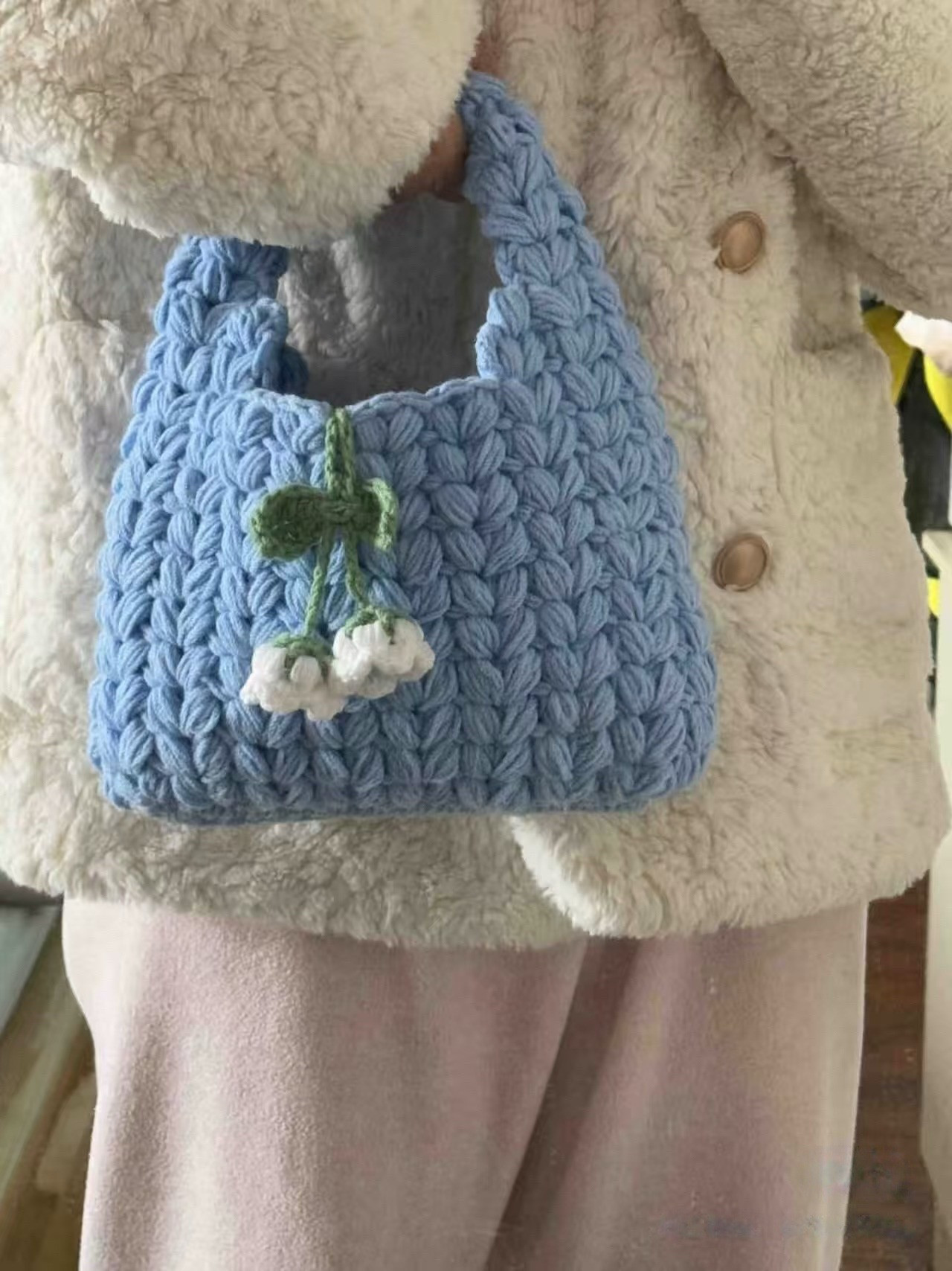 Bolsa de crochê amarela fácil e prática de fazer