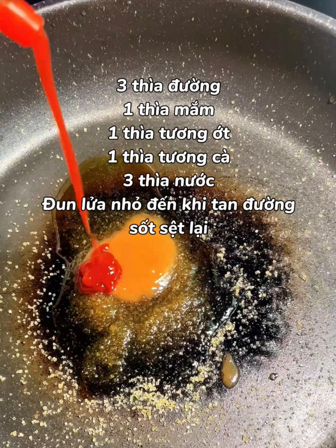 Cơm cháy sốt mỡ hành