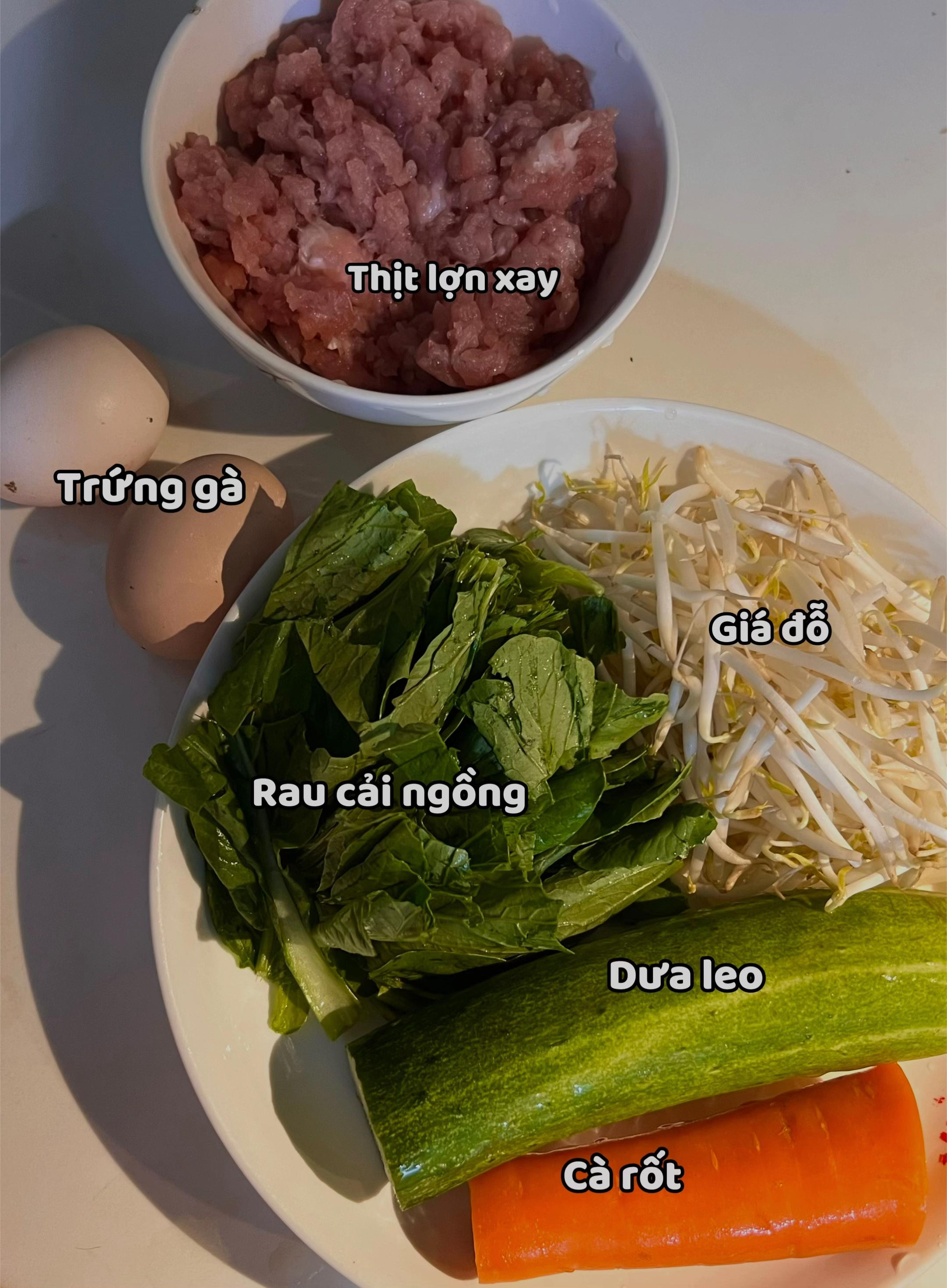 | CƠM TRỘN (BIBIMBAP) HÀN QUỐC |