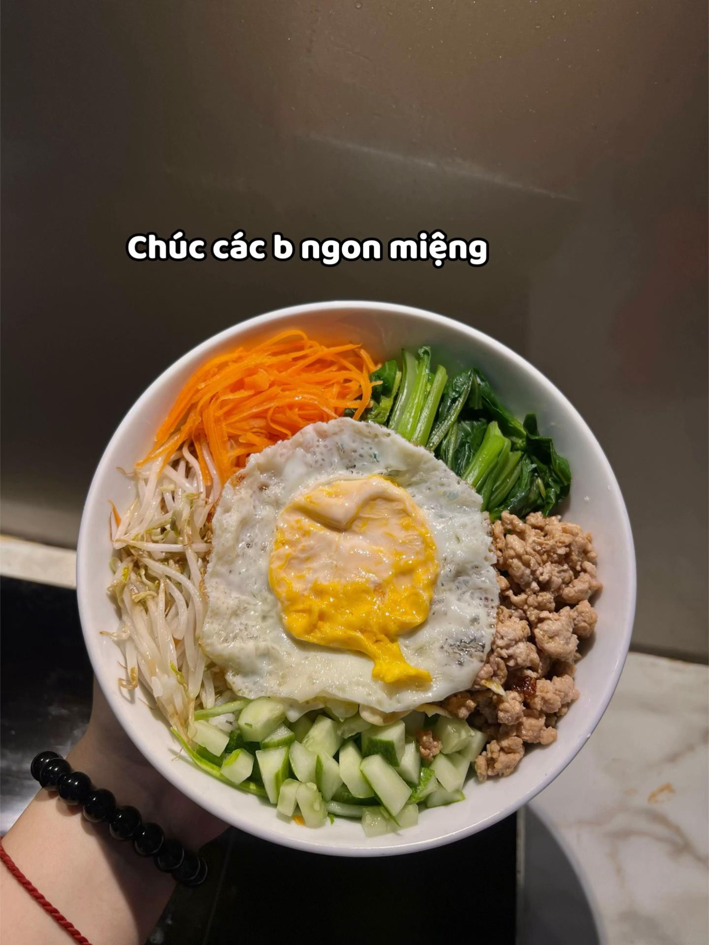 | CƠM TRỘN (BIBIMBAP) HÀN QUỐC |