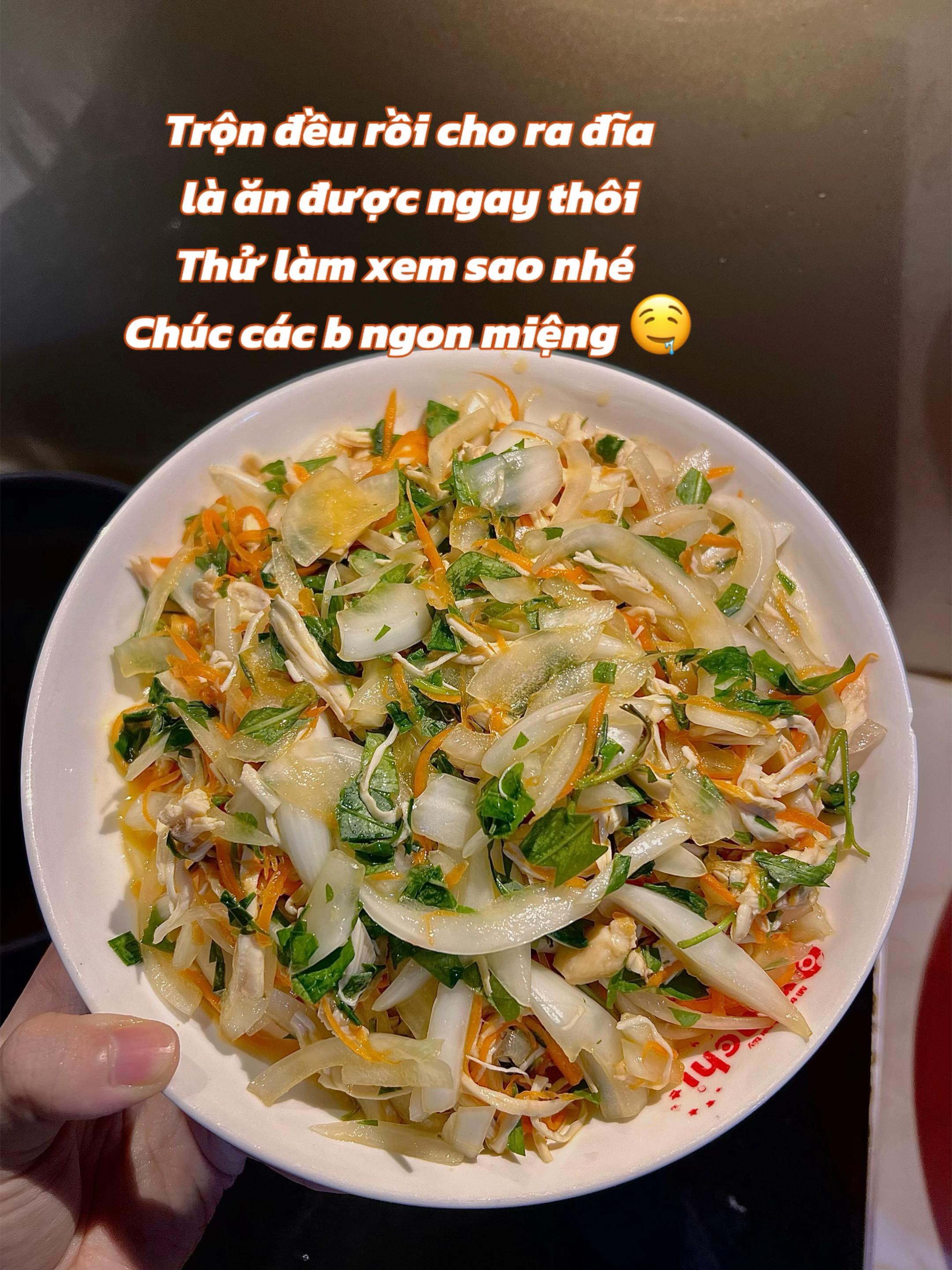 Công thức làm gỏi gà cực đơn giản