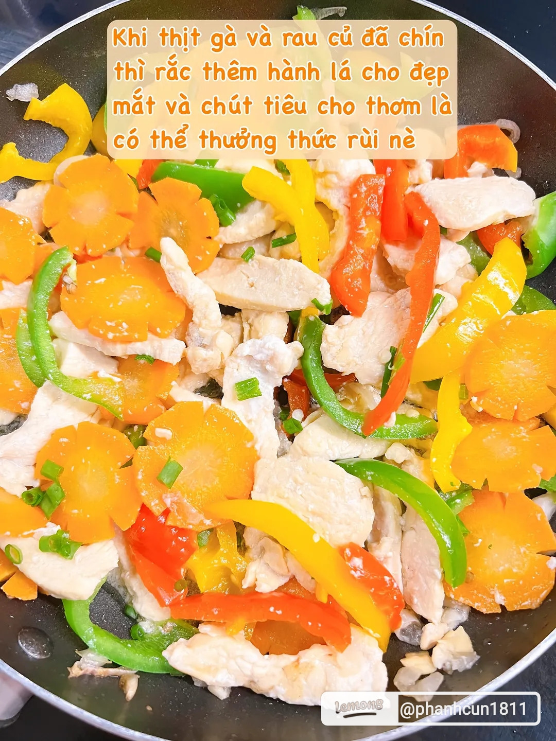 Công thức làm ức gà xào rau củ
