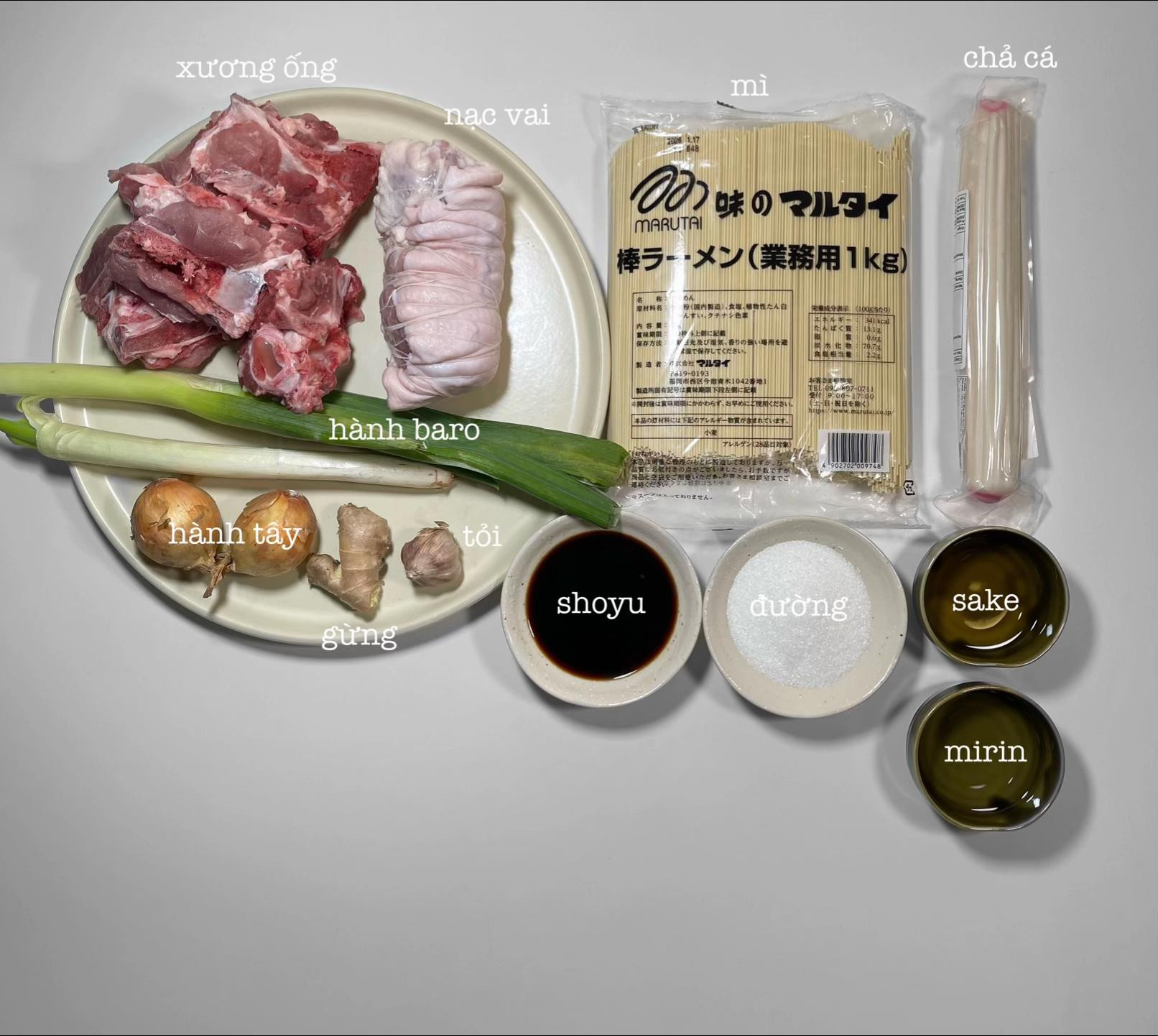 Cũng ramen nhưng công thức này hong coá mặnnn 🤩🤌🏻
豚骨ラーメン - Tonkotsu ramen 🍜