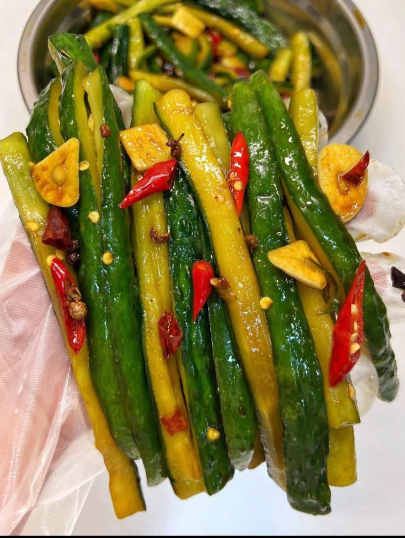 🥒 DƯA CHUỘT NGÂM CHUA CAY – ĐƯA CƠM CỰC MẠNH 🥢