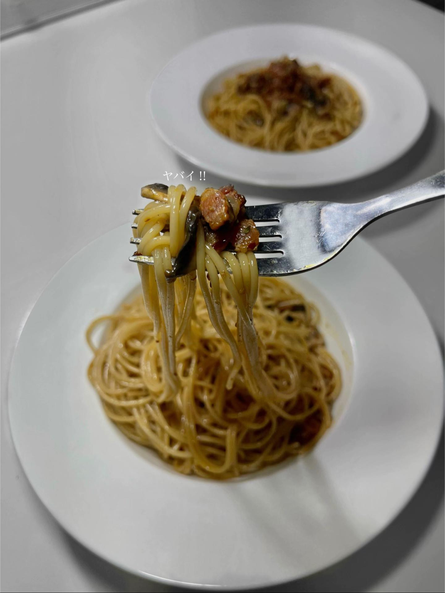 Mì dầu ớt thịt xông khói ˎˊ˗
 Chili oil bacon pasta 🍝