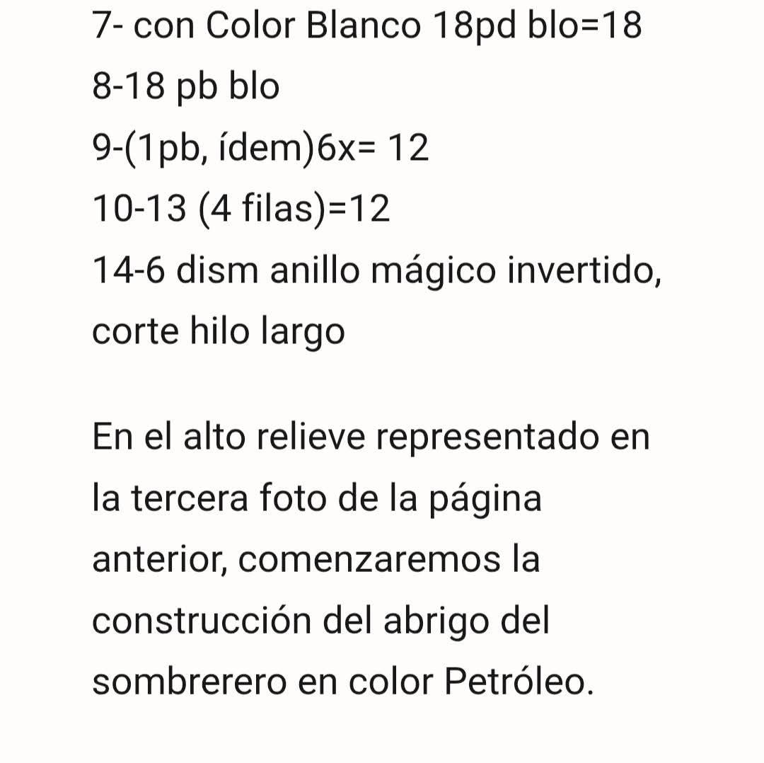 Muñeco de ganchillo del Sombrerero Loco en colores vibrantes