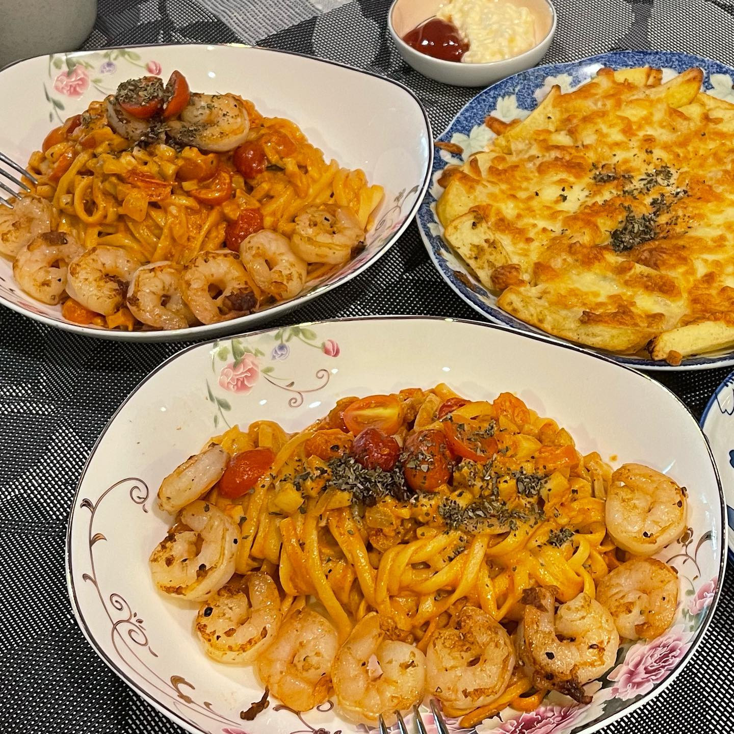 Mỳ Ý Tomyum Kem Tôm Ngon Tuyệt