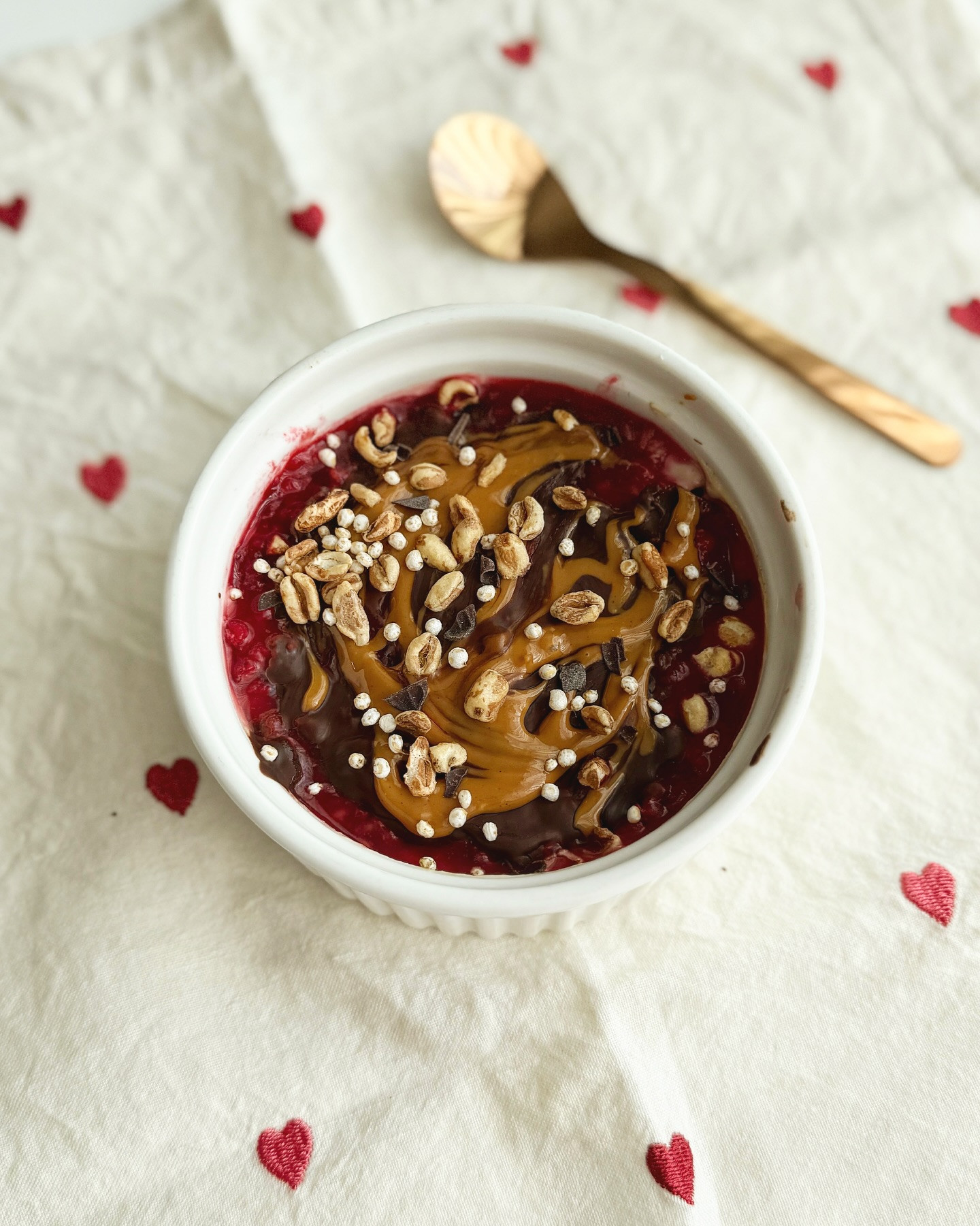 Peanut Butter Chocolate Raspberry Skyr Delight
