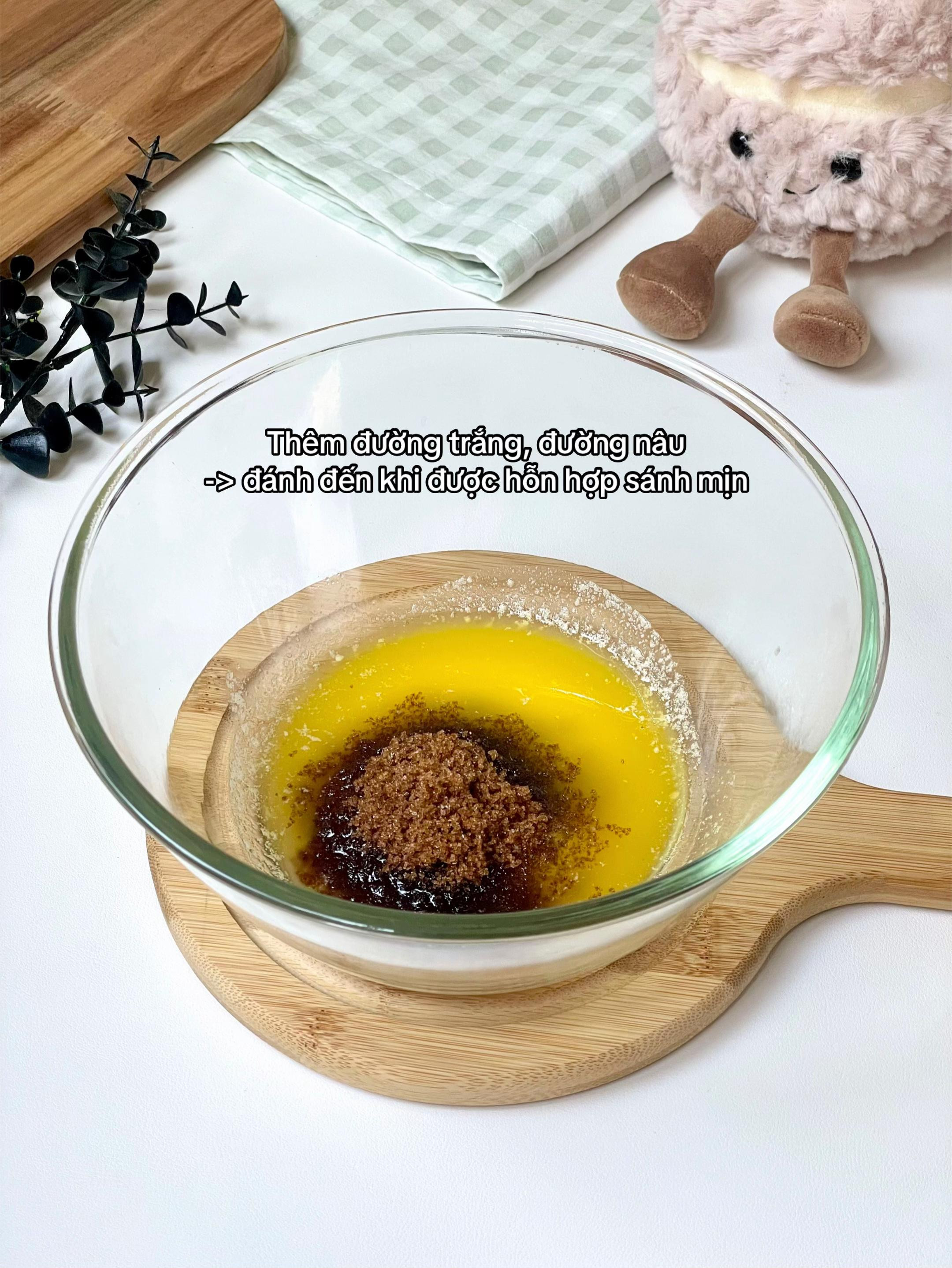 Bánh quy cờ đỏ sao vàng nhân socola chảy