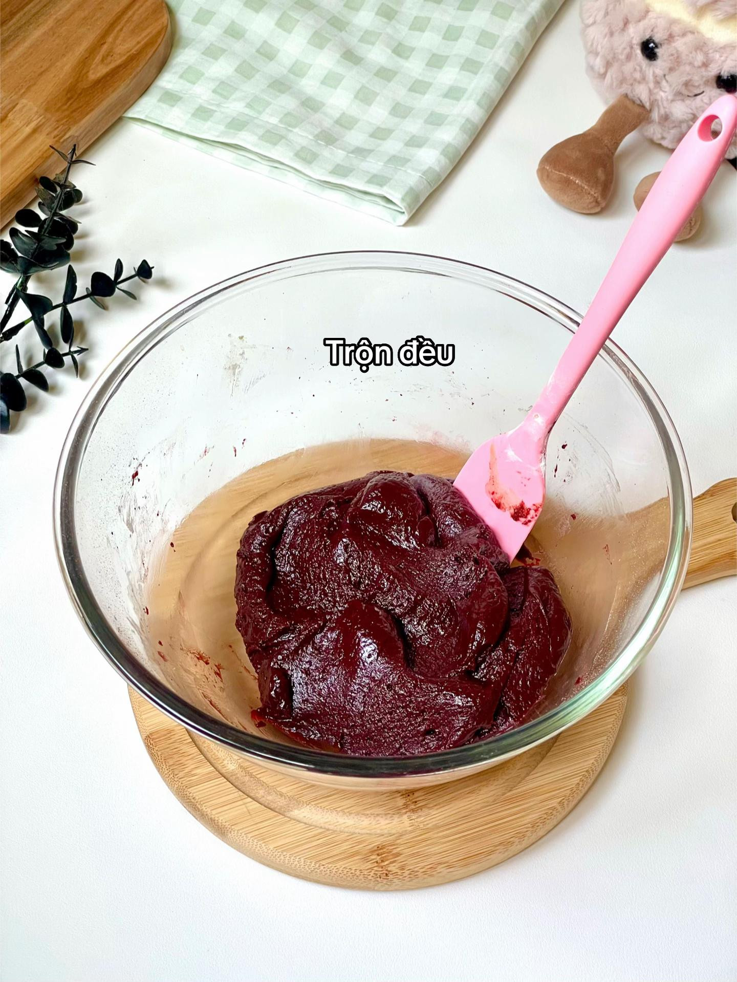 Bánh quy cờ đỏ sao vàng nhân socola chảy