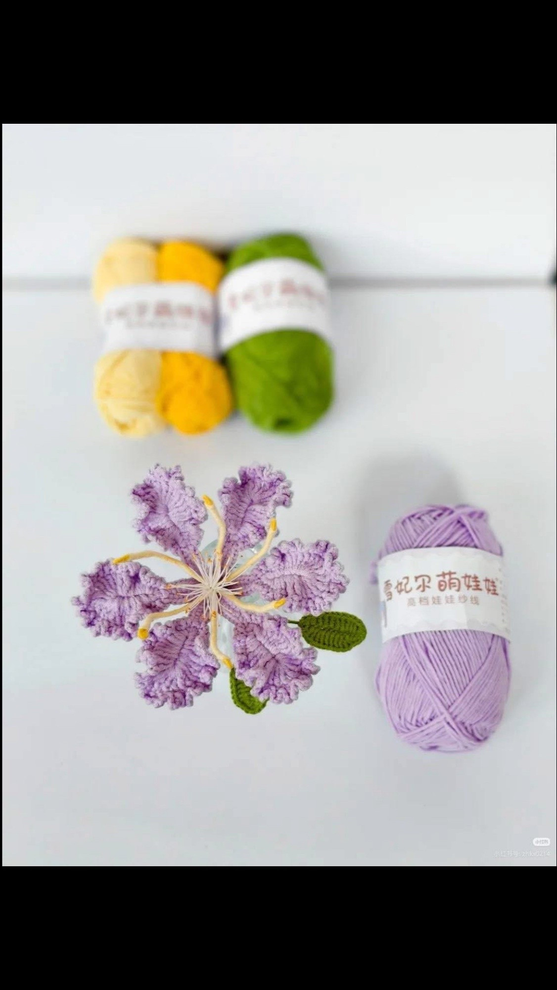 Chart móc len hoa hồng tím.