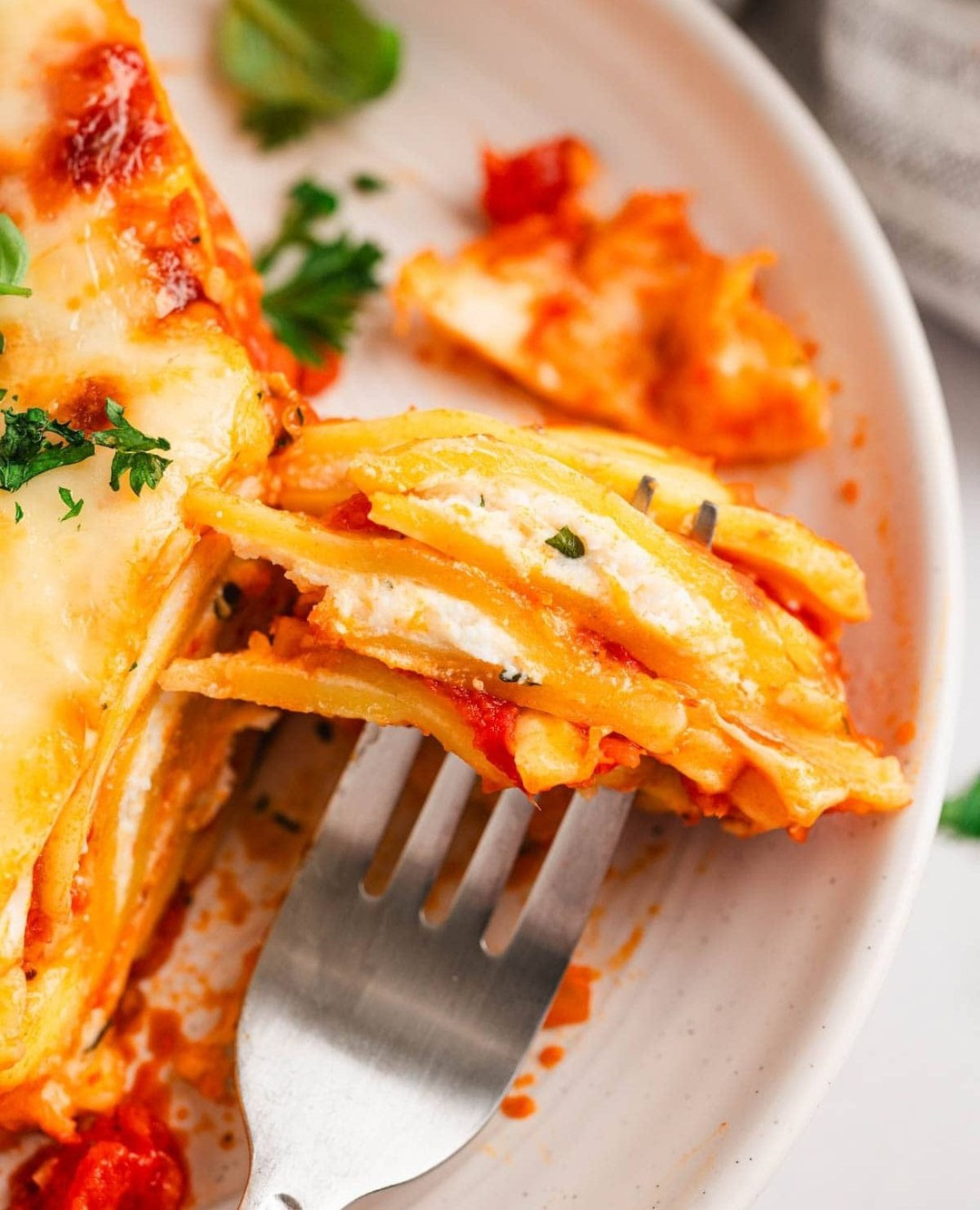 Cheesy Ravioli Lasagna Delight with Marinara Magic