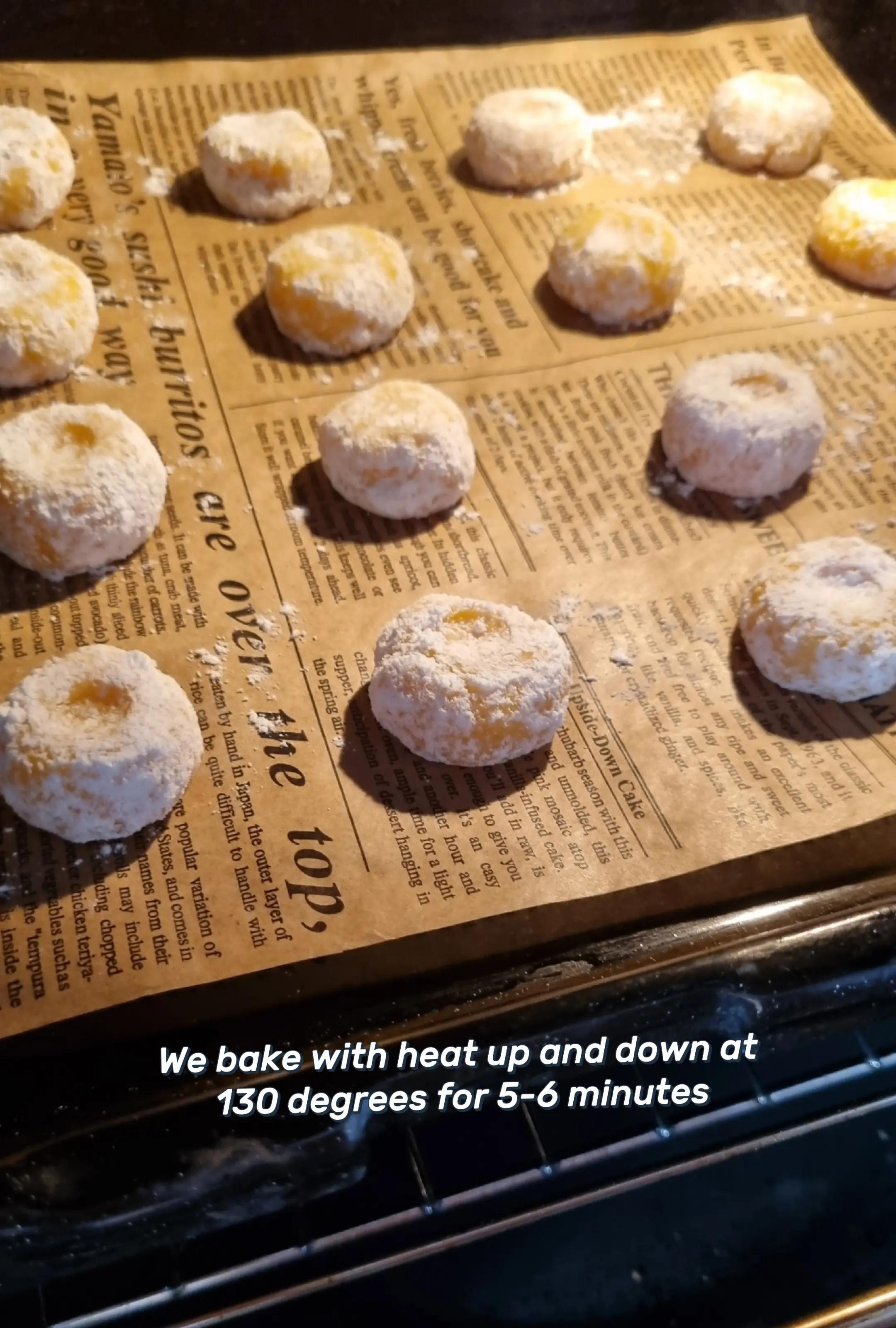 COCONUT AND LEMON COOKIES