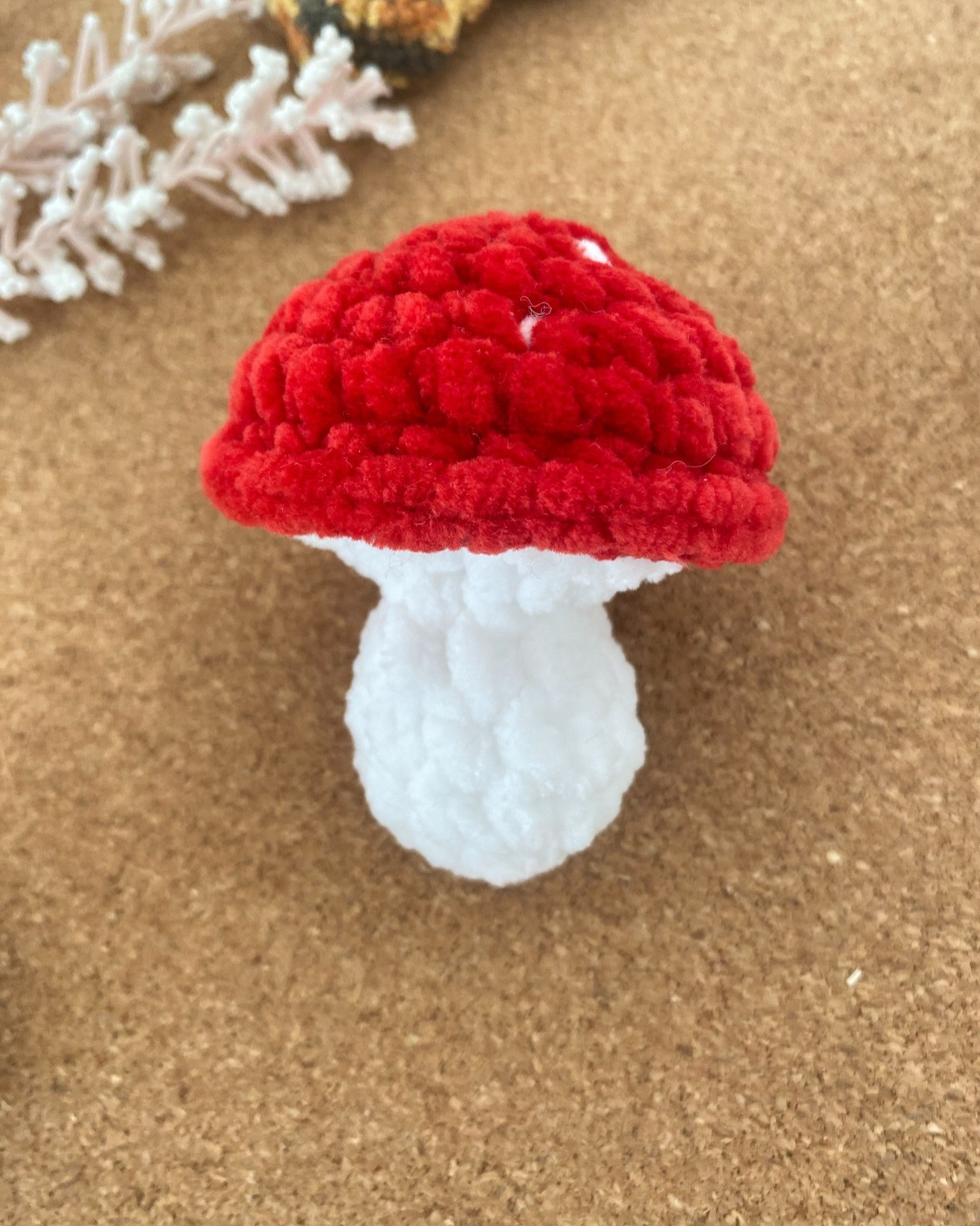 Crochet Pattern for Cute Red Mushrooms - Free Tutorial Included