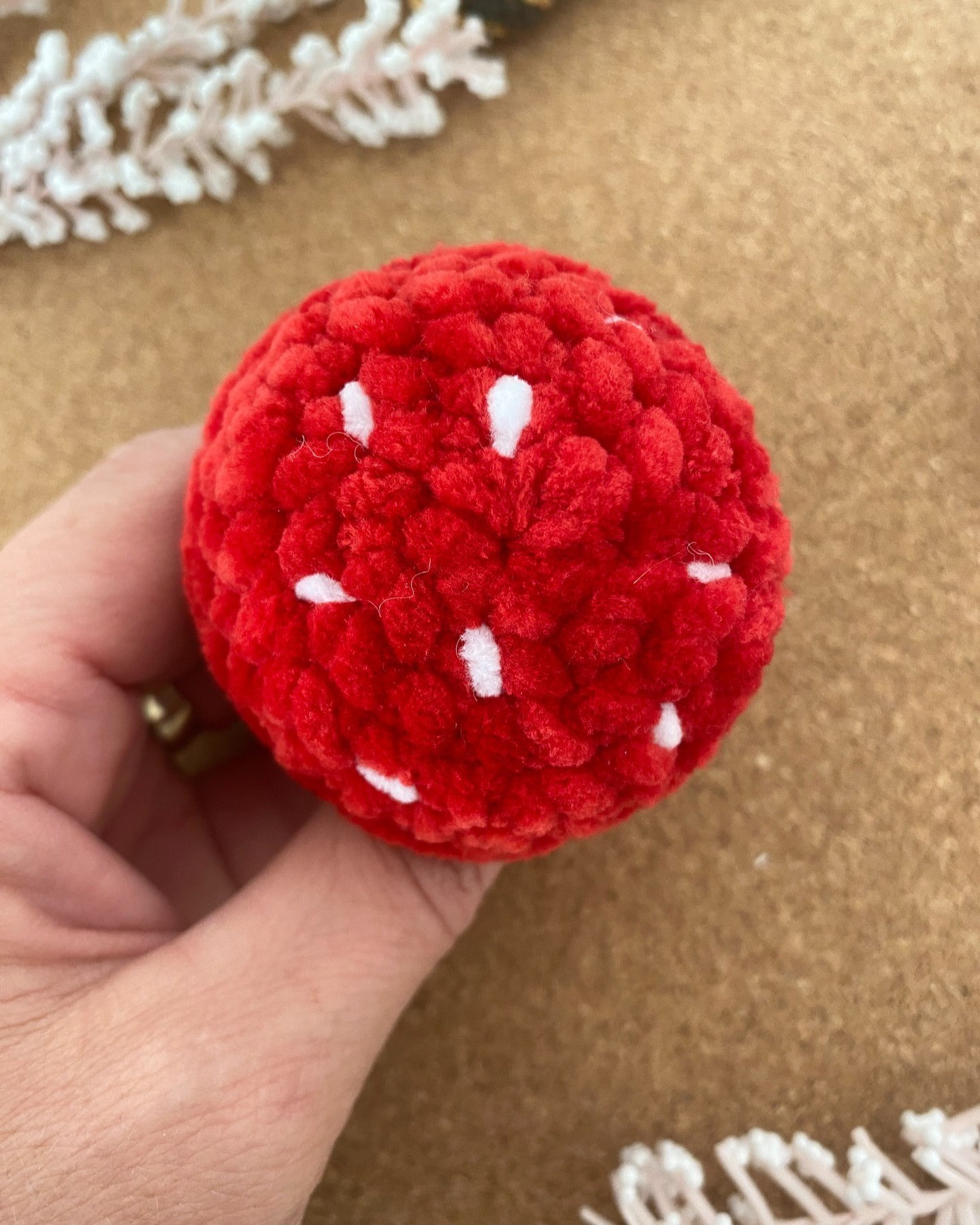 Crochet Pattern for Cute Red Mushrooms - Free Tutorial Included
