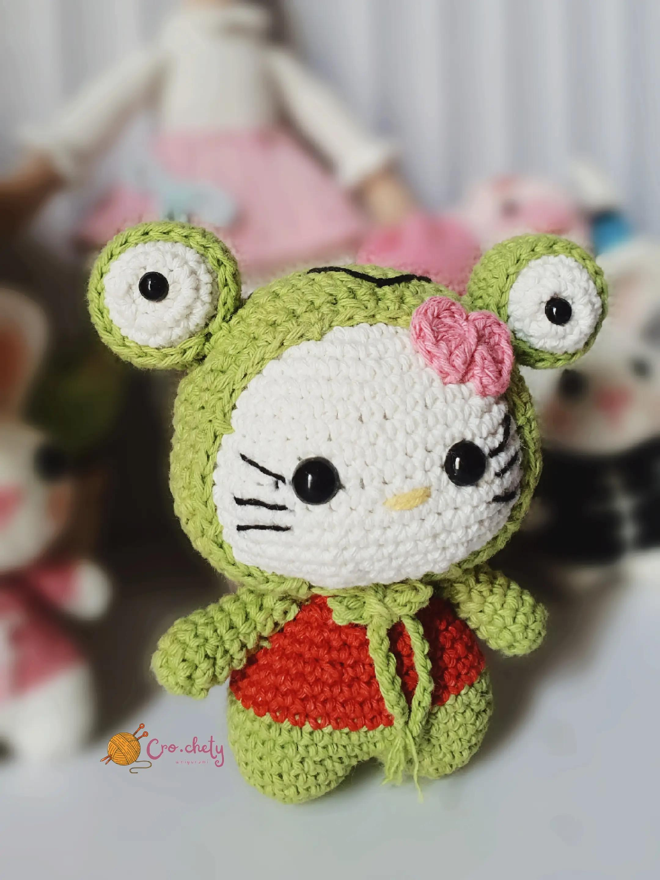 Frog Costume Hello Kitty Crochet Pattern: Cute and Adorable Designkitty frogcortum