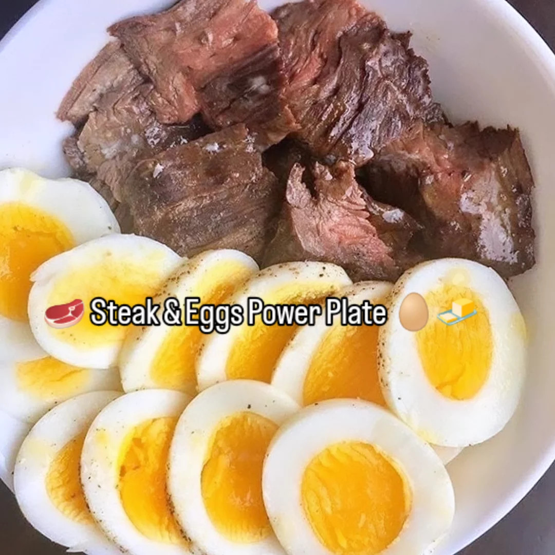 Garlic Butter Salmon with Spinach Cream Sauce