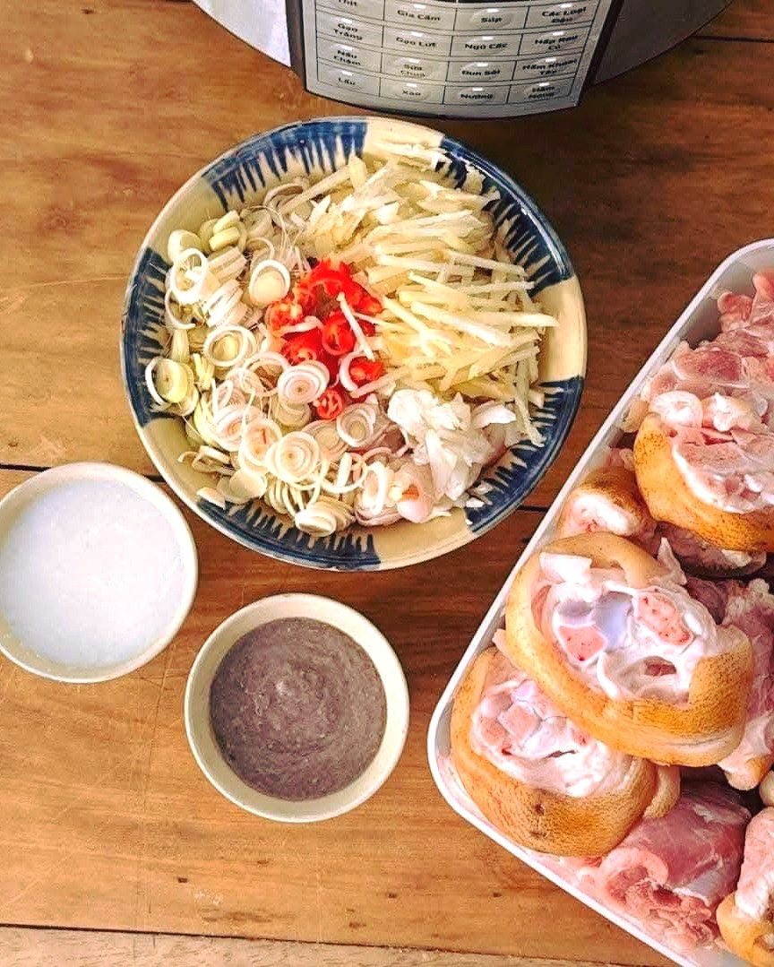 Giò Heo Giả Cầy Sả Riềng Thơm Ngon