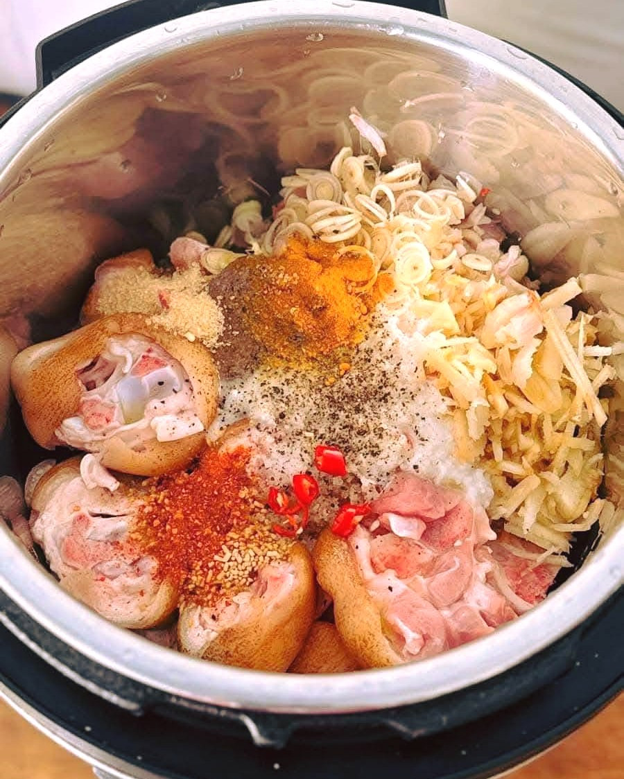 Giò Heo Giả Cầy Sả Riềng Thơm Ngon