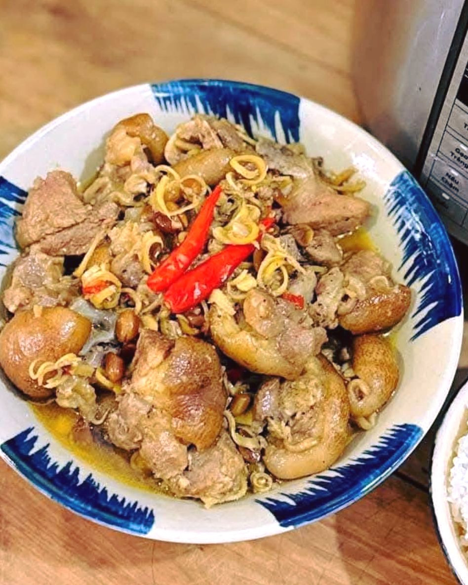 Giò Heo Giả Cầy Sả Riềng Thơm Ngon