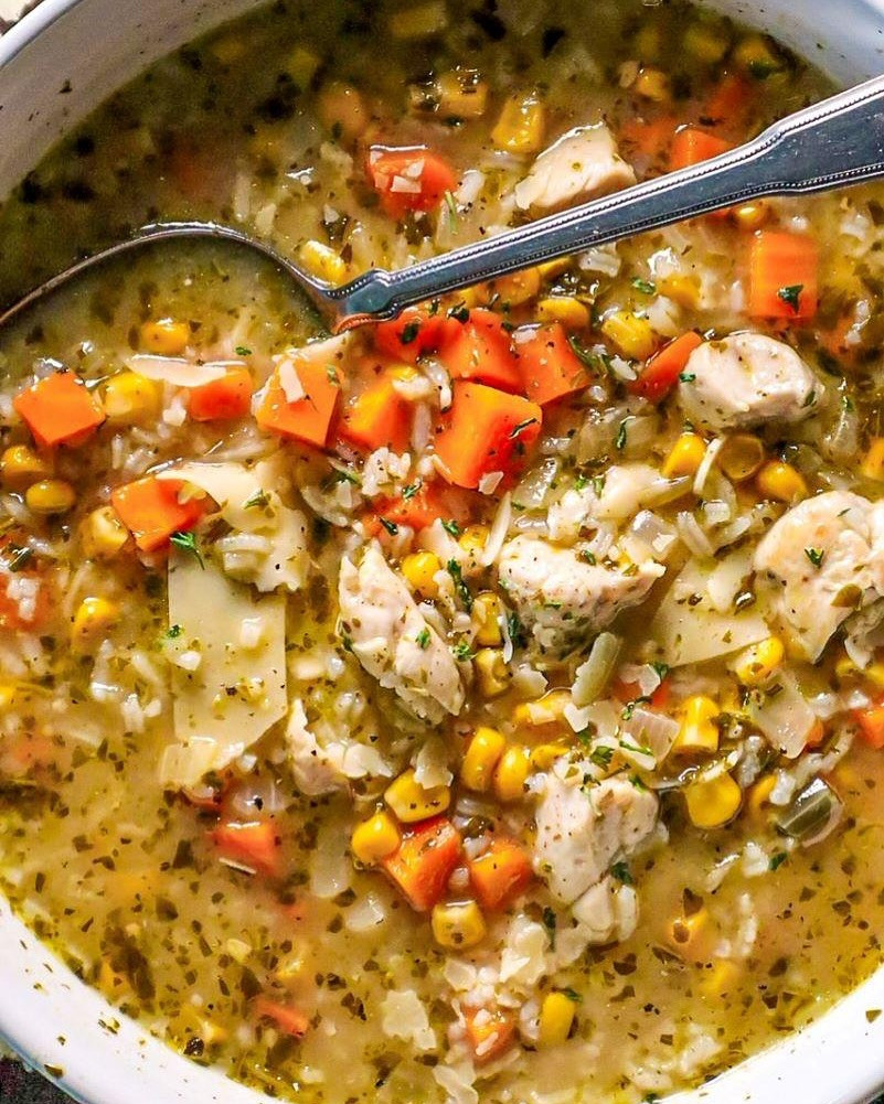 Pesto Chicken and Rice Comfort Soup