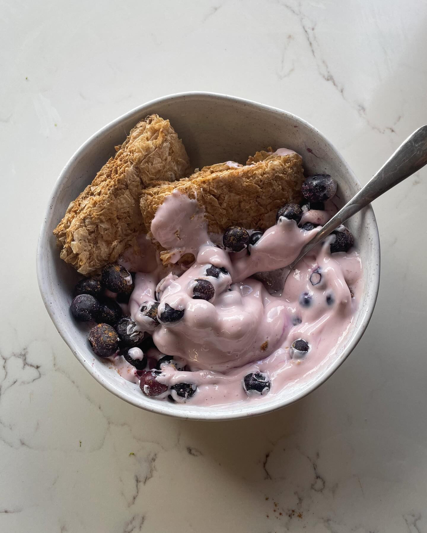 Protein-Packed Blueberry Dream Bowl