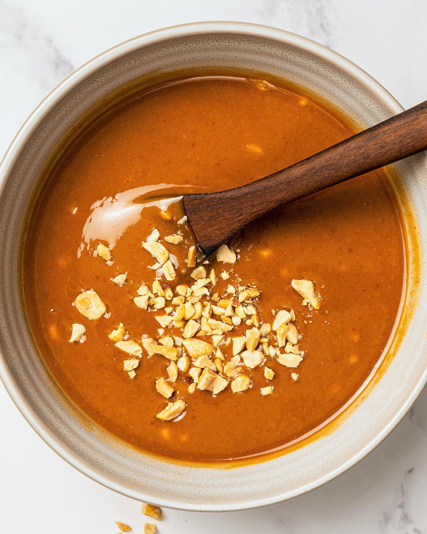 Quick Nutty Bliss: 5-Minute Peanut Sauce
