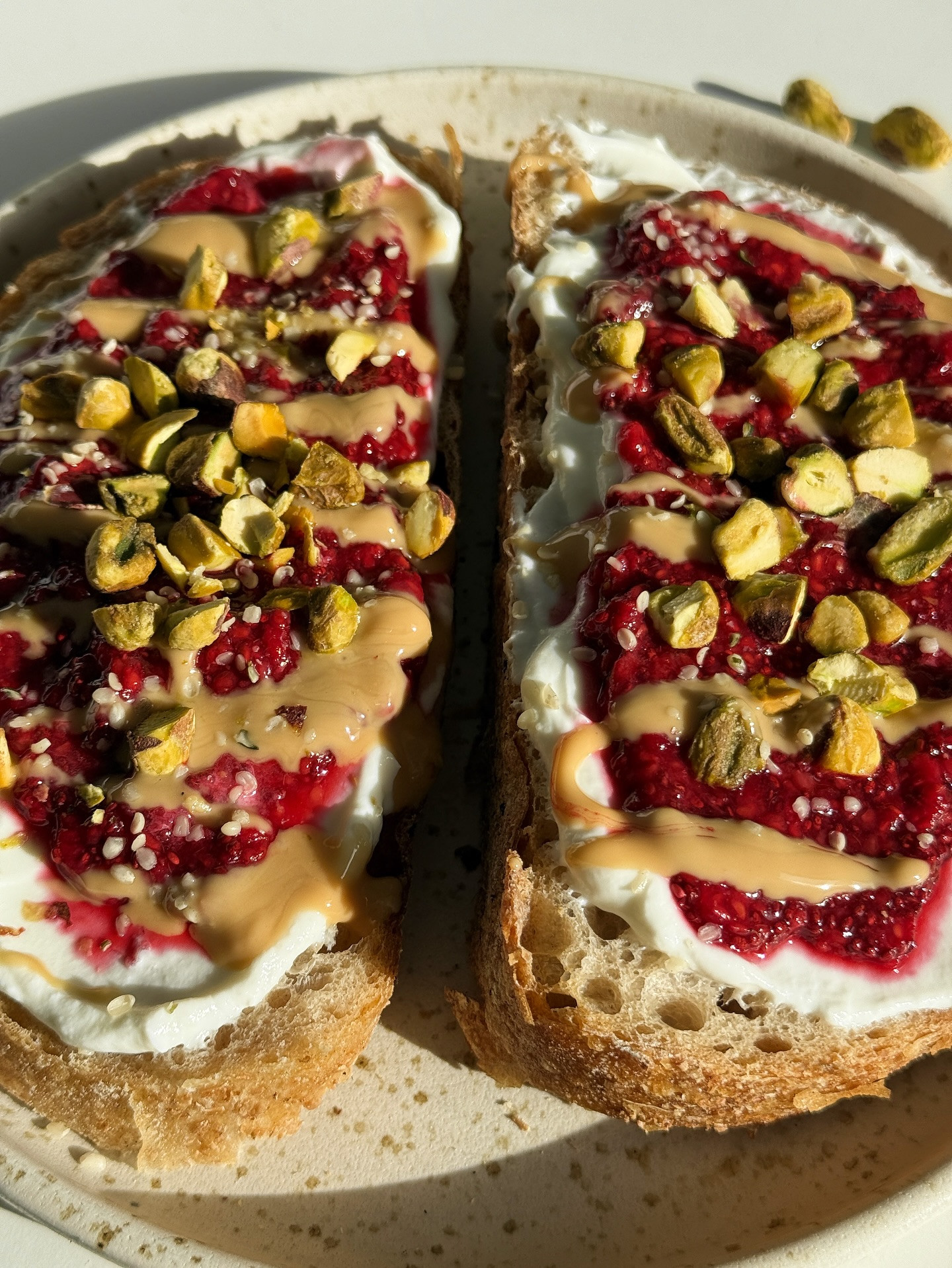 Raspberry Pistachio Delight: A Nutty, Fruity Toast Sensation